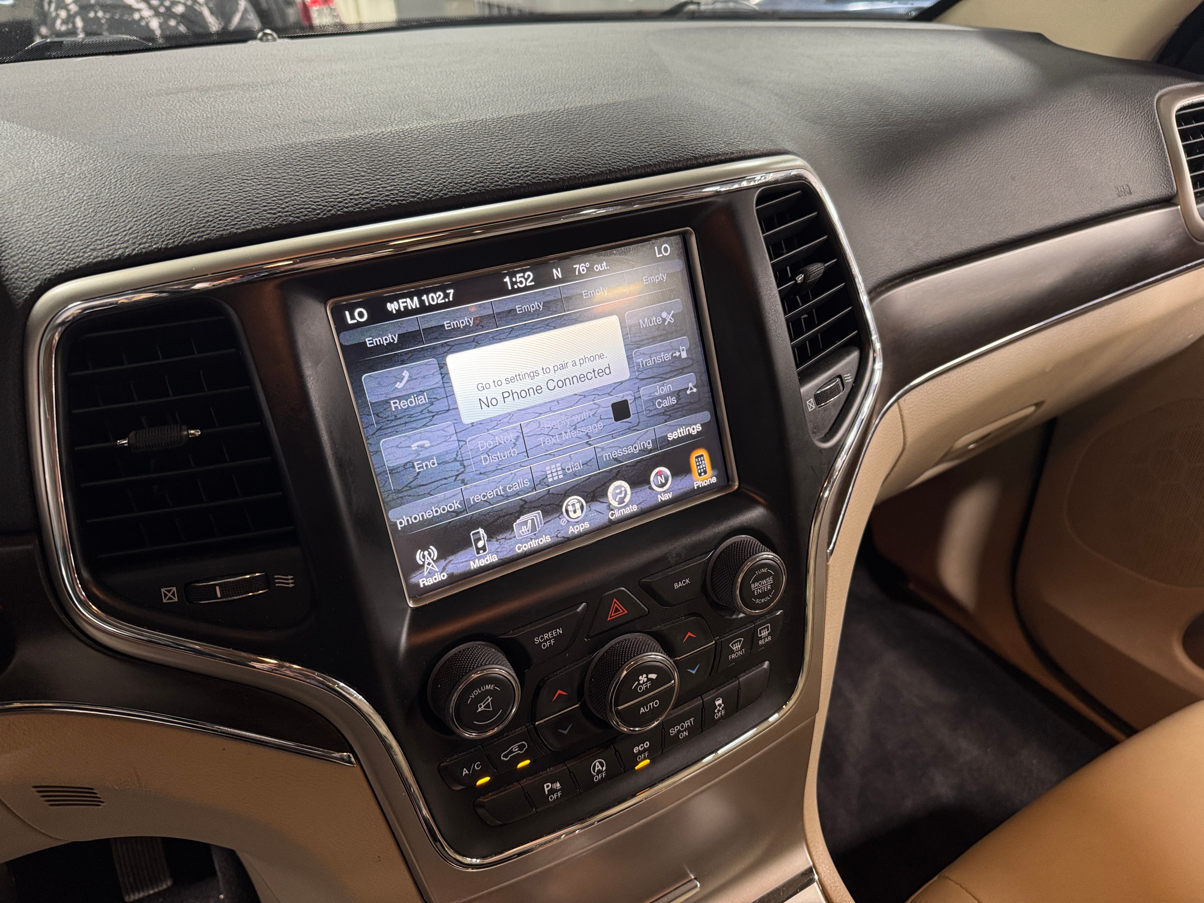 2016 Jeep Grand Cherokee Limited Edition 3