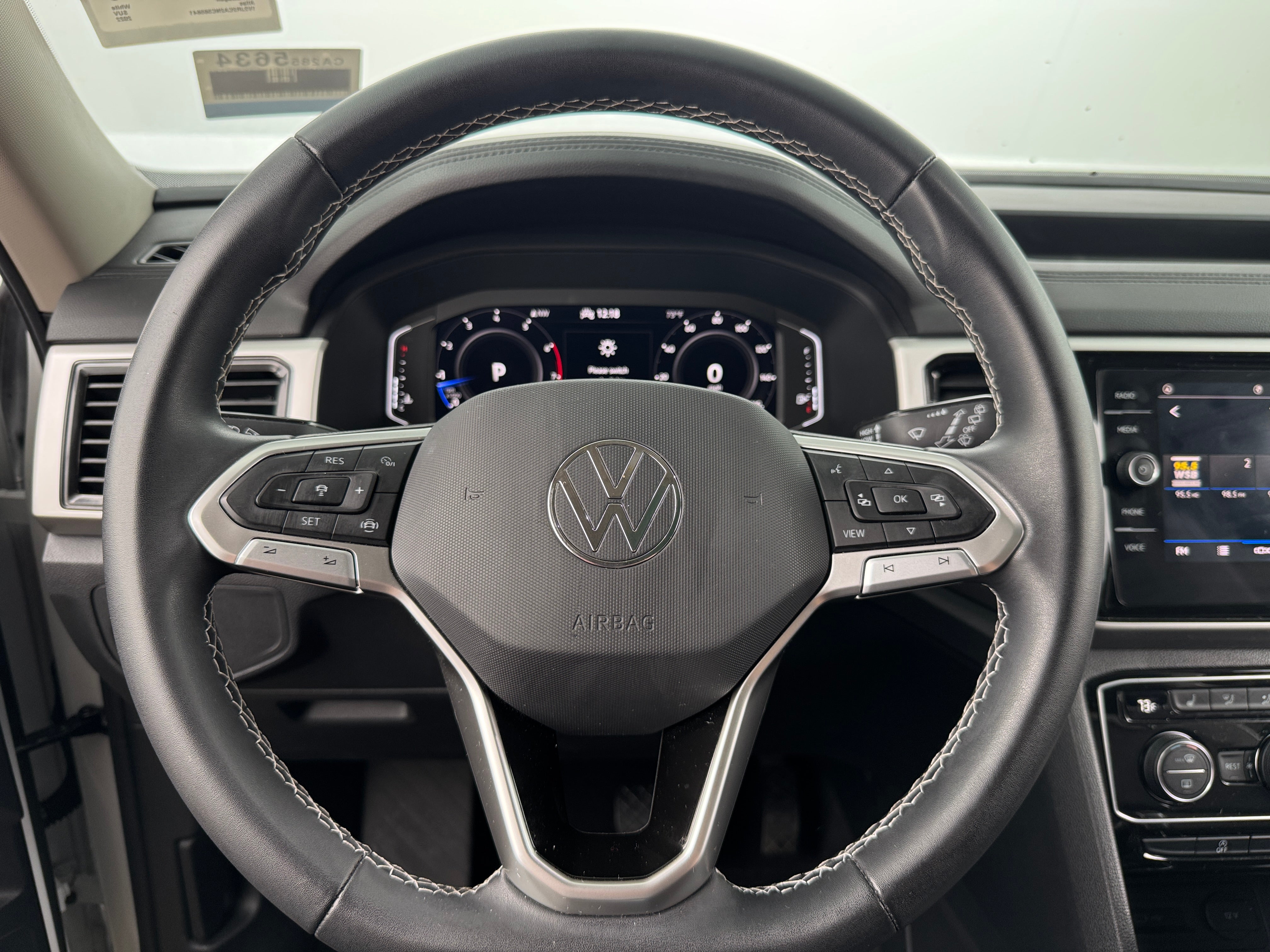 2022 Volkswagen Atlas SE 4