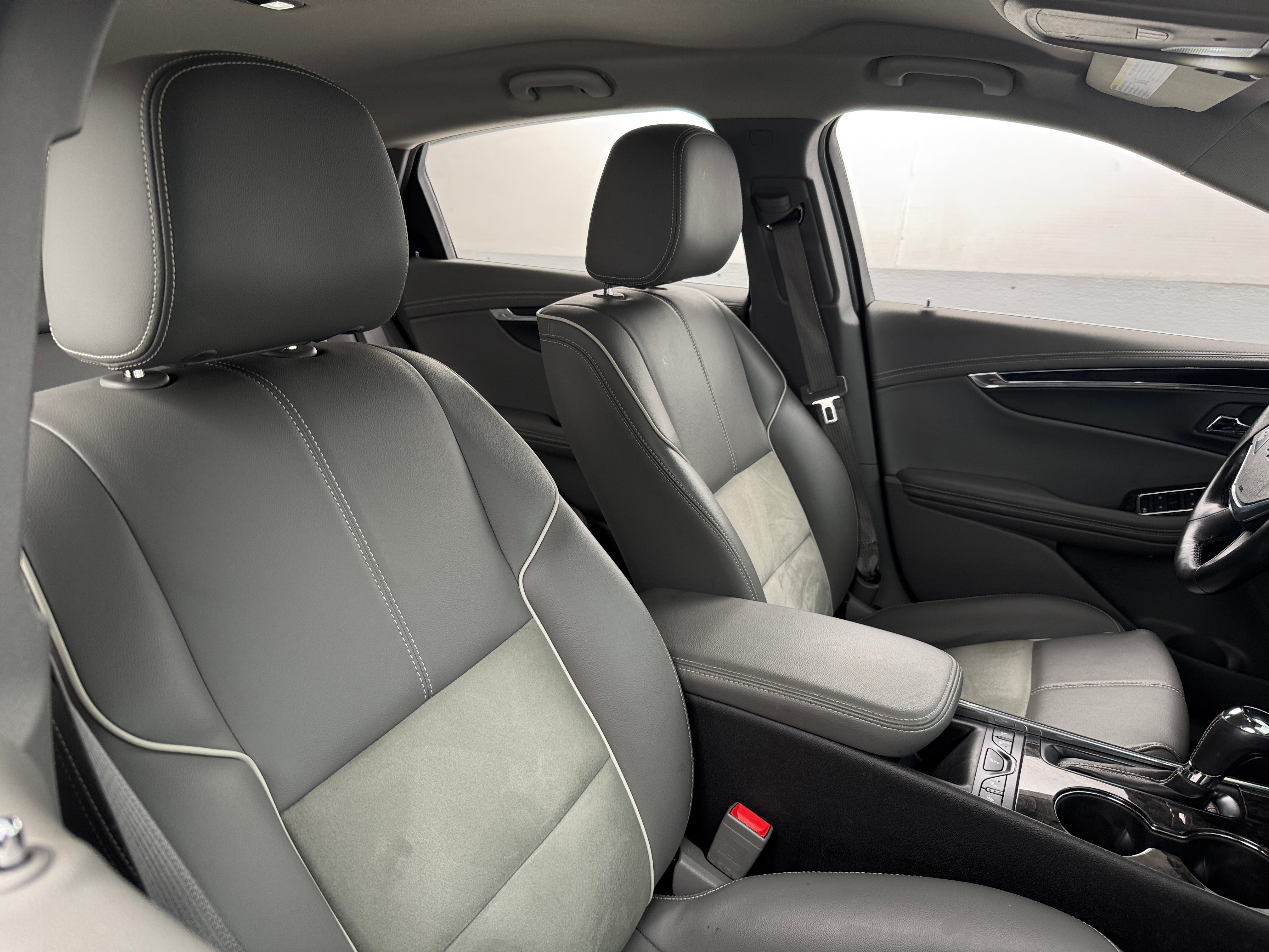 2015 Chevrolet Impala LT 2