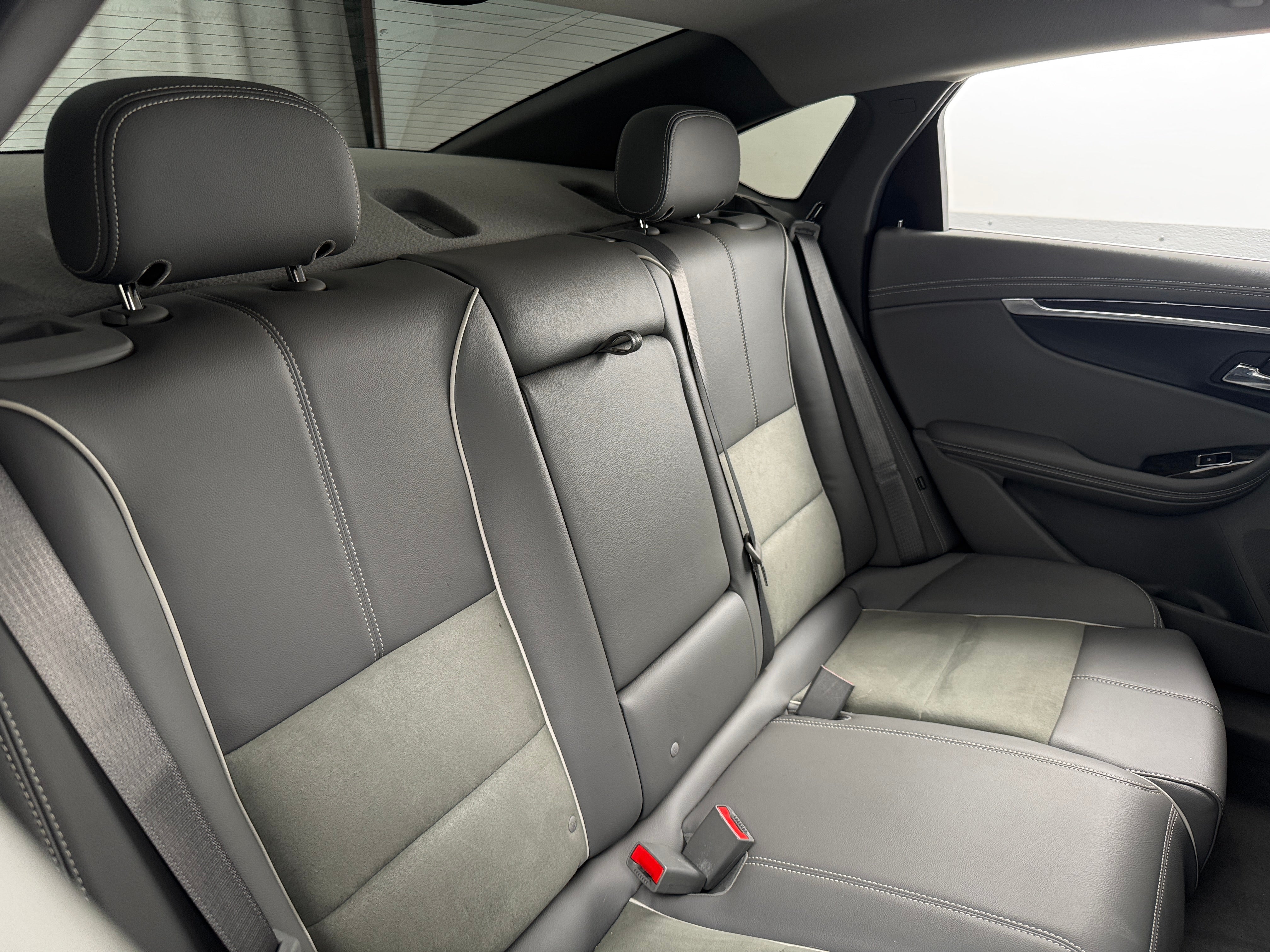 2015 Chevrolet Impala LT 6