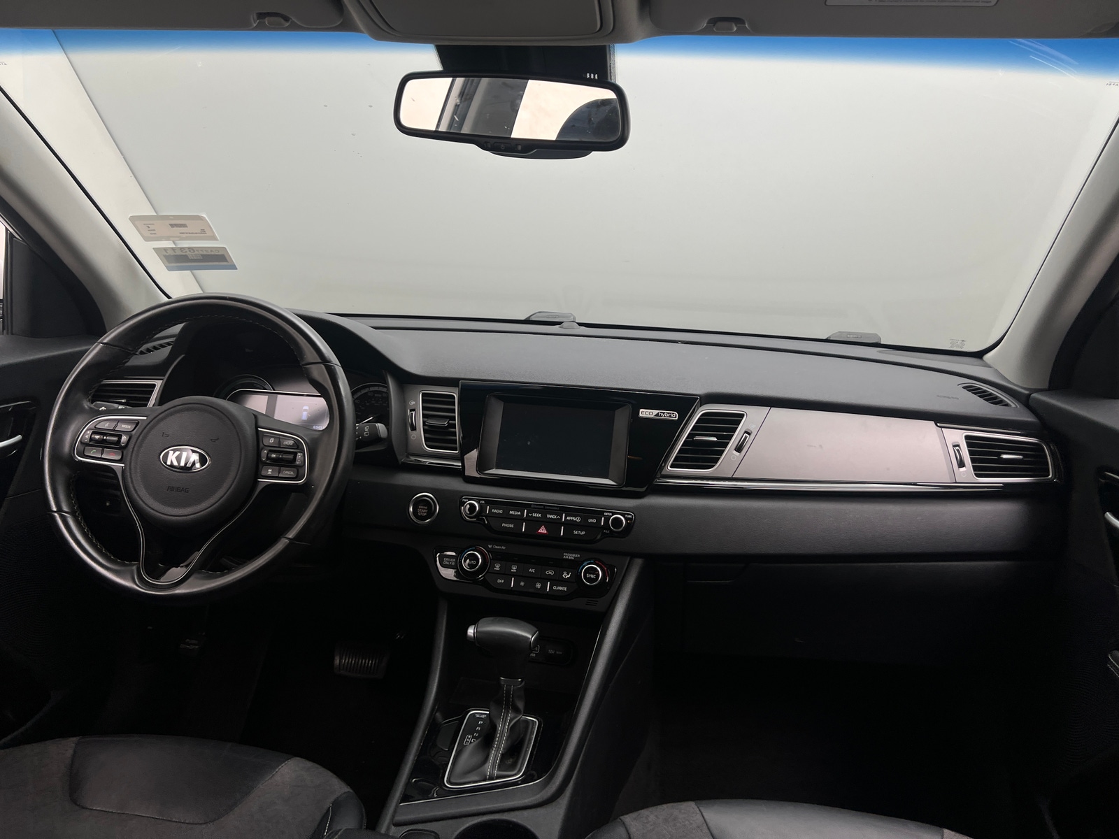 Thumbnail: 2018 Kia Niro - 2