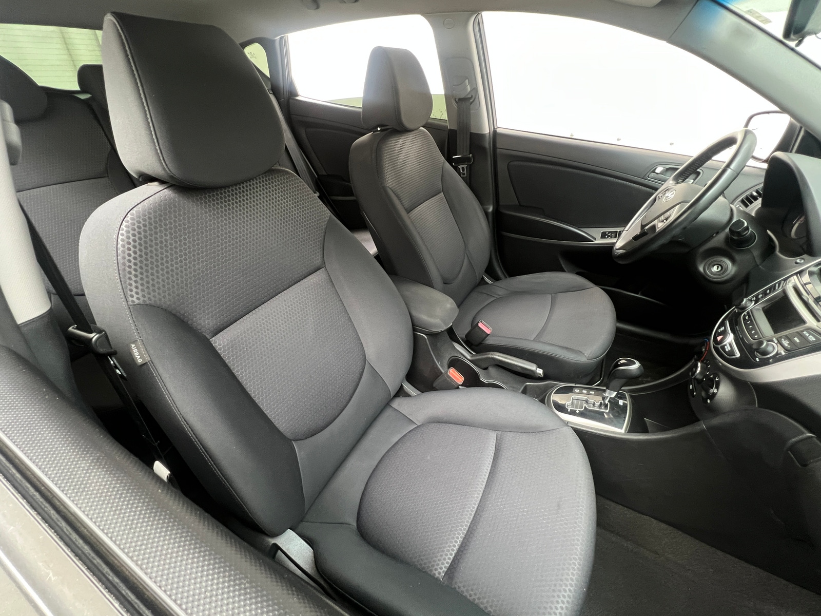 Thumbnail: 2016 Hyundai Accent - 2