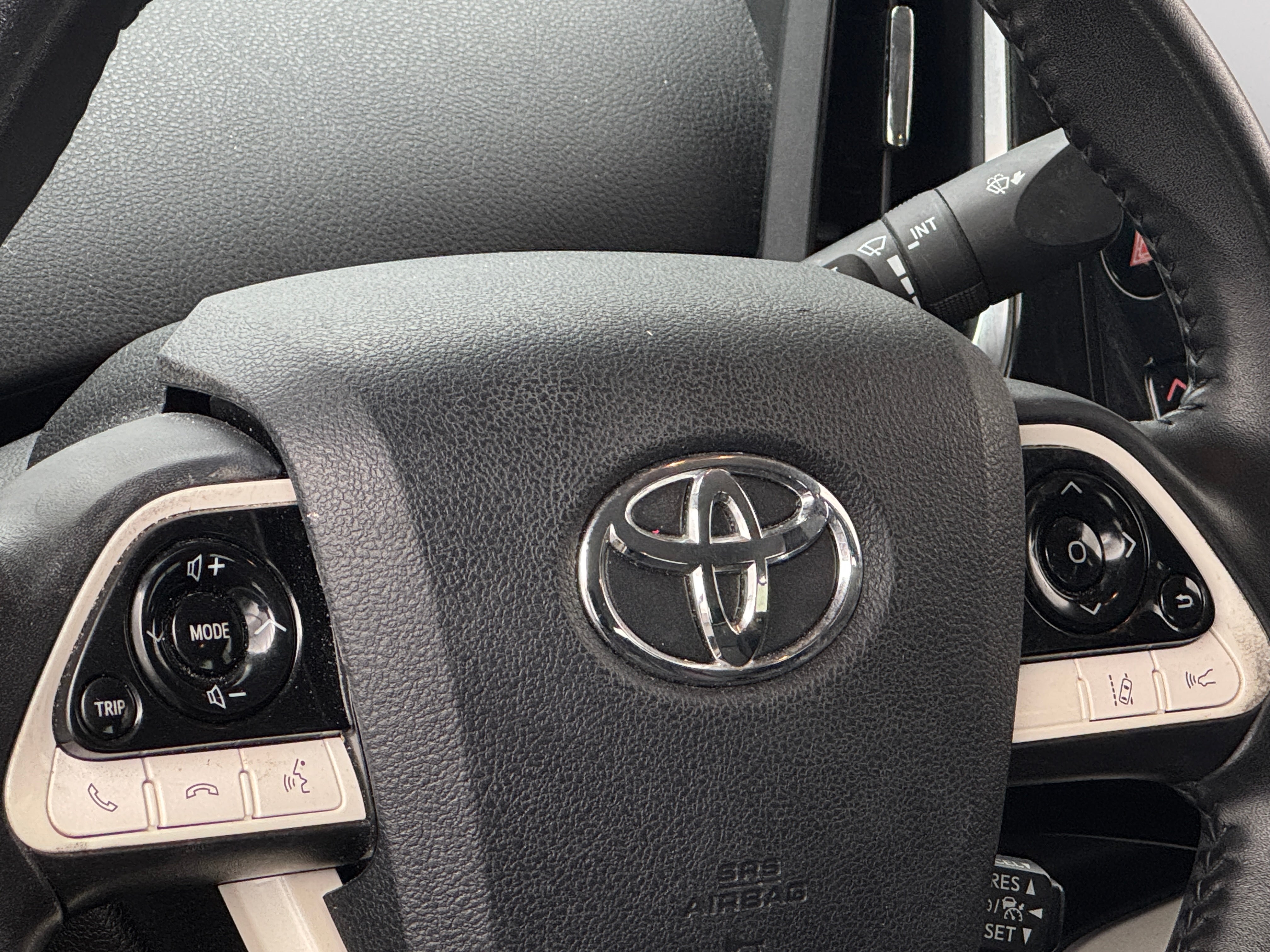 2018 Toyota Prius Prime Premium 4