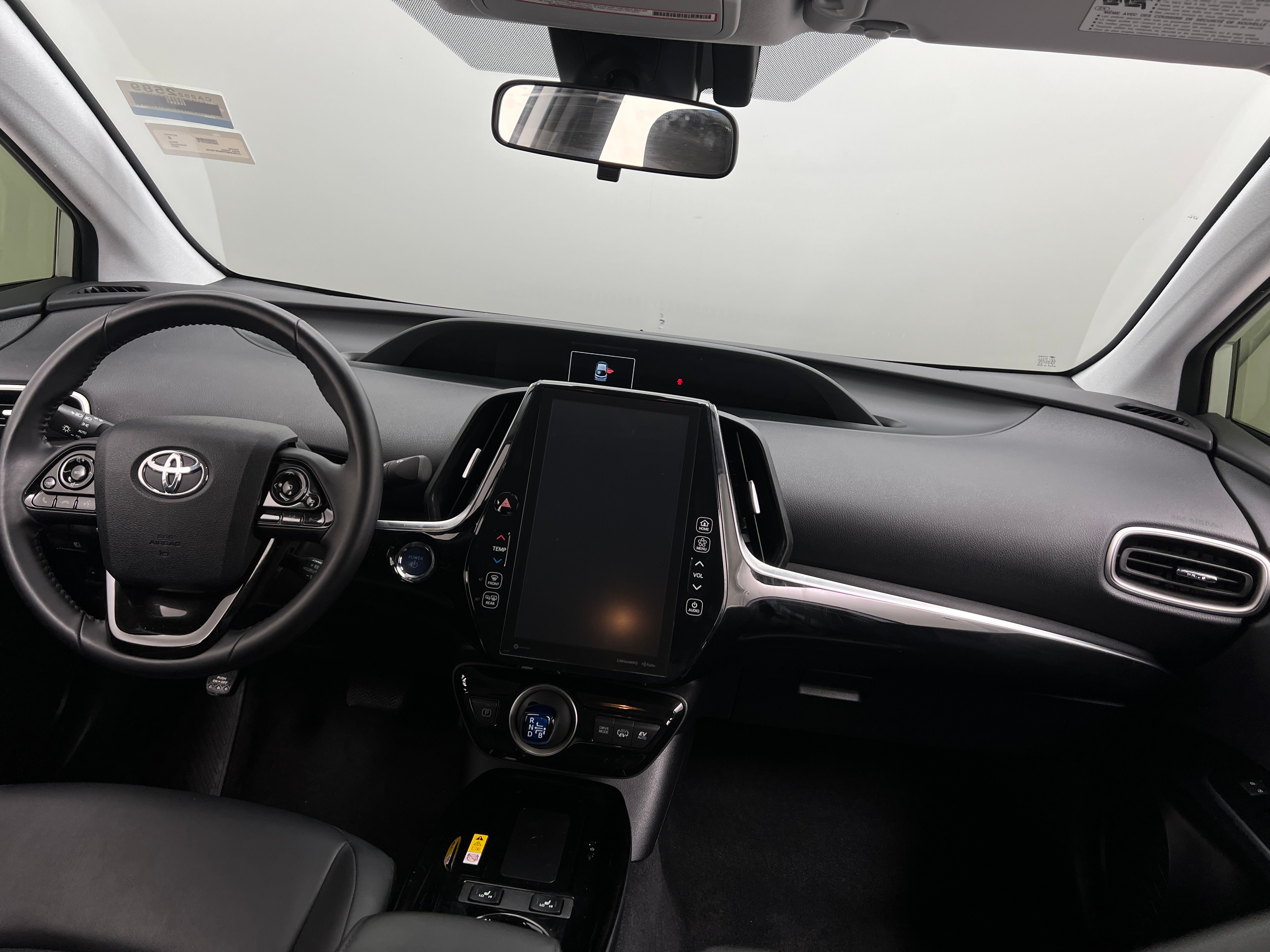 2022 Toyota Prius Prime XLE 2