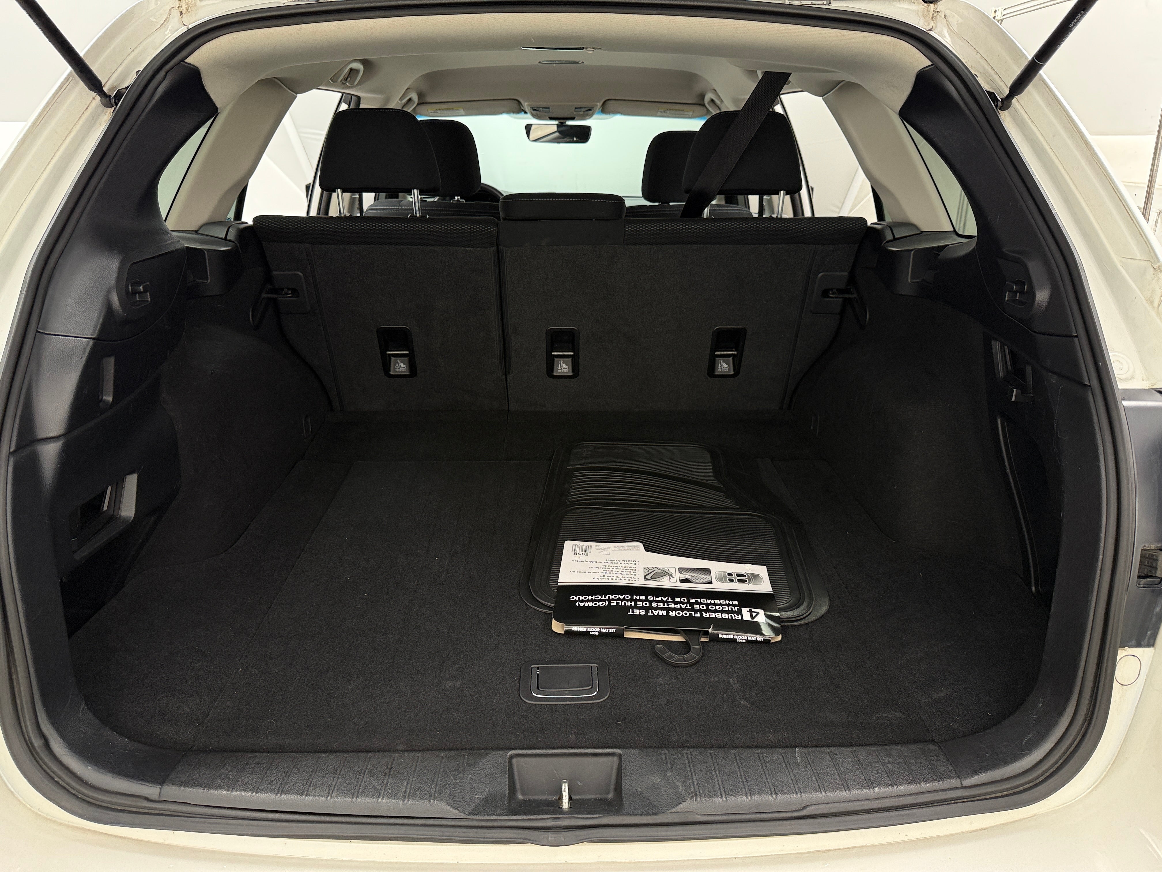 2017 Subaru Outback Premium 7