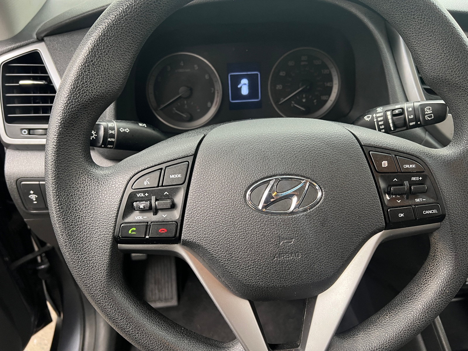 Thumbnail: 2018 Hyundai Tucson - 5