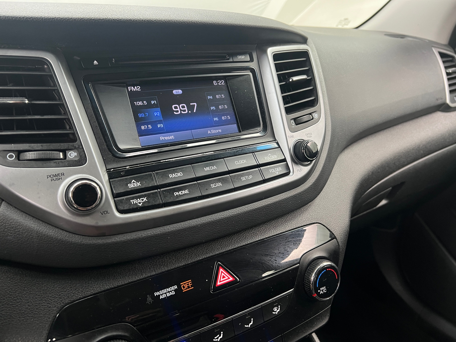 Thumbnail: 2018 Hyundai Tucson - 4