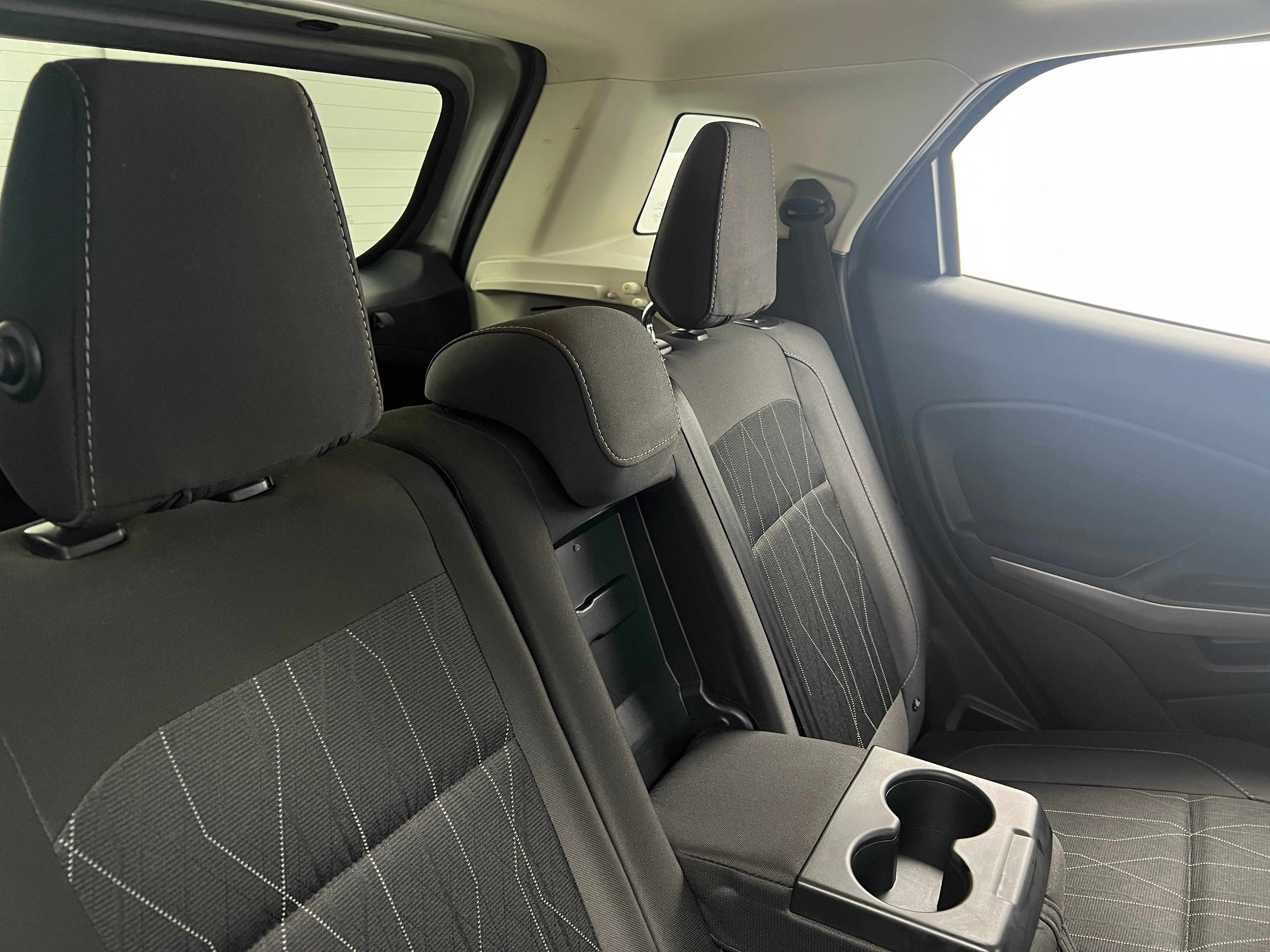 2020 Ford EcoSport SE 6
