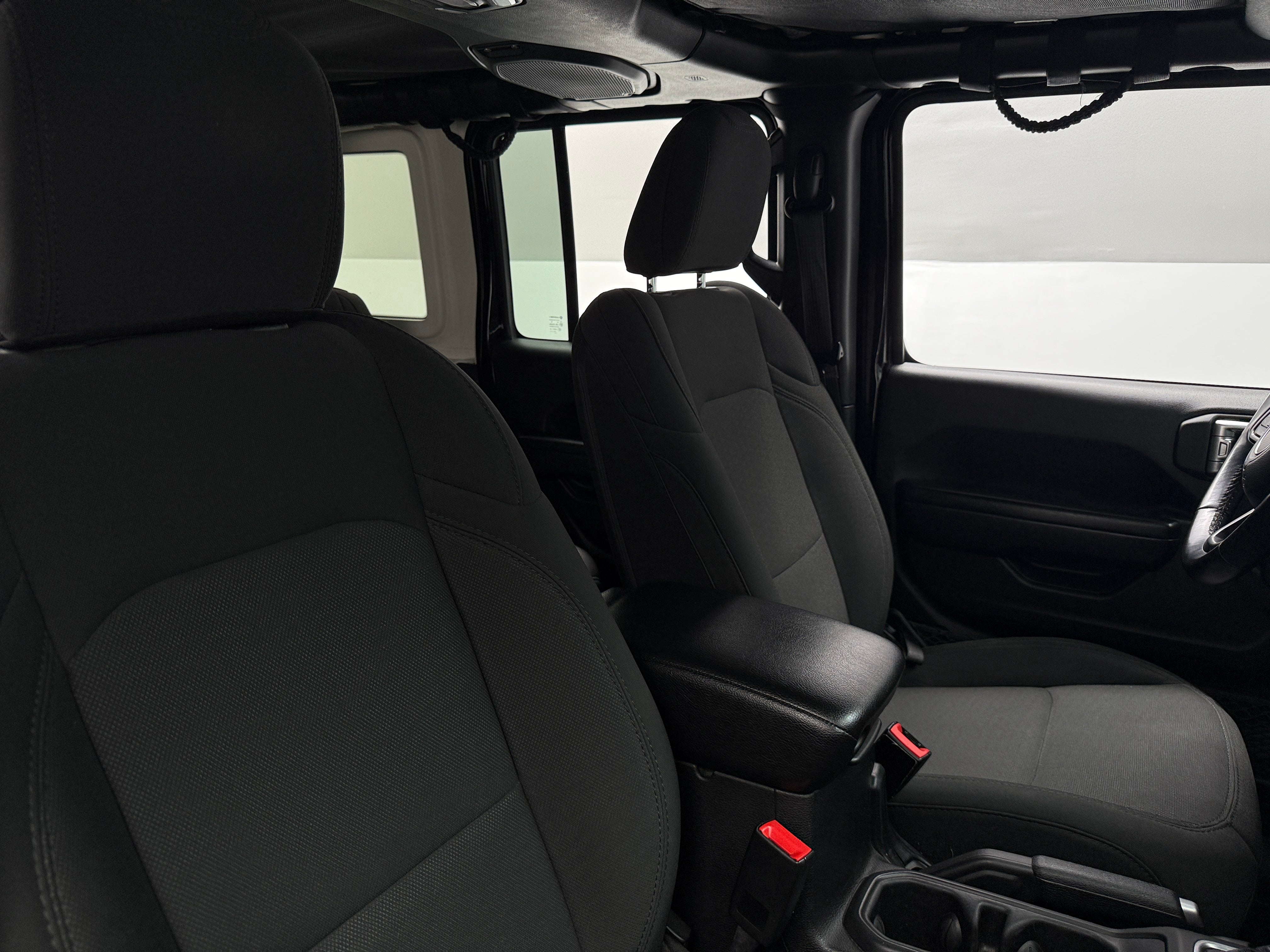2020 Jeep Wrangler Unlimited Sport S 2