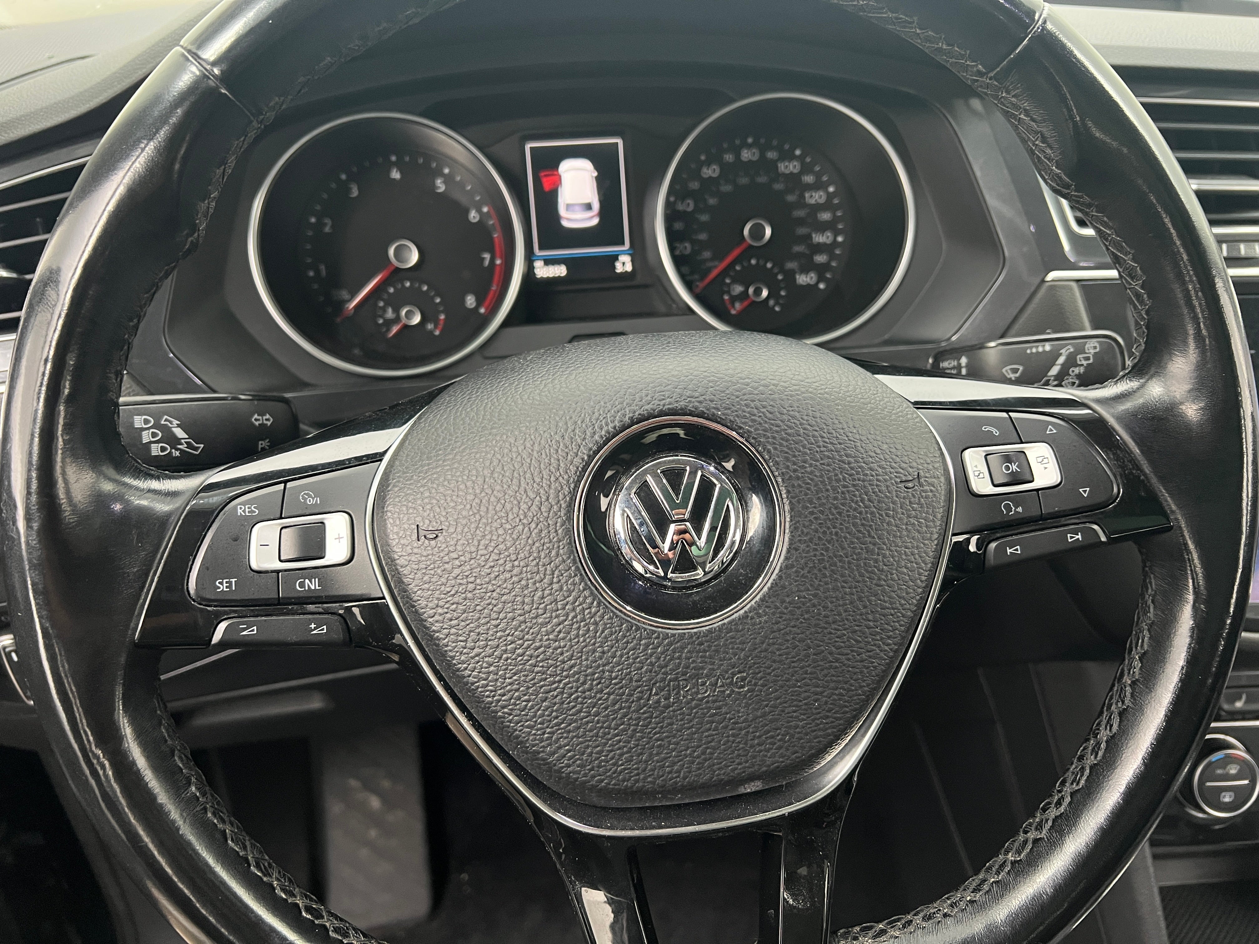 2018 Volkswagen Tiguan 2.0T 4