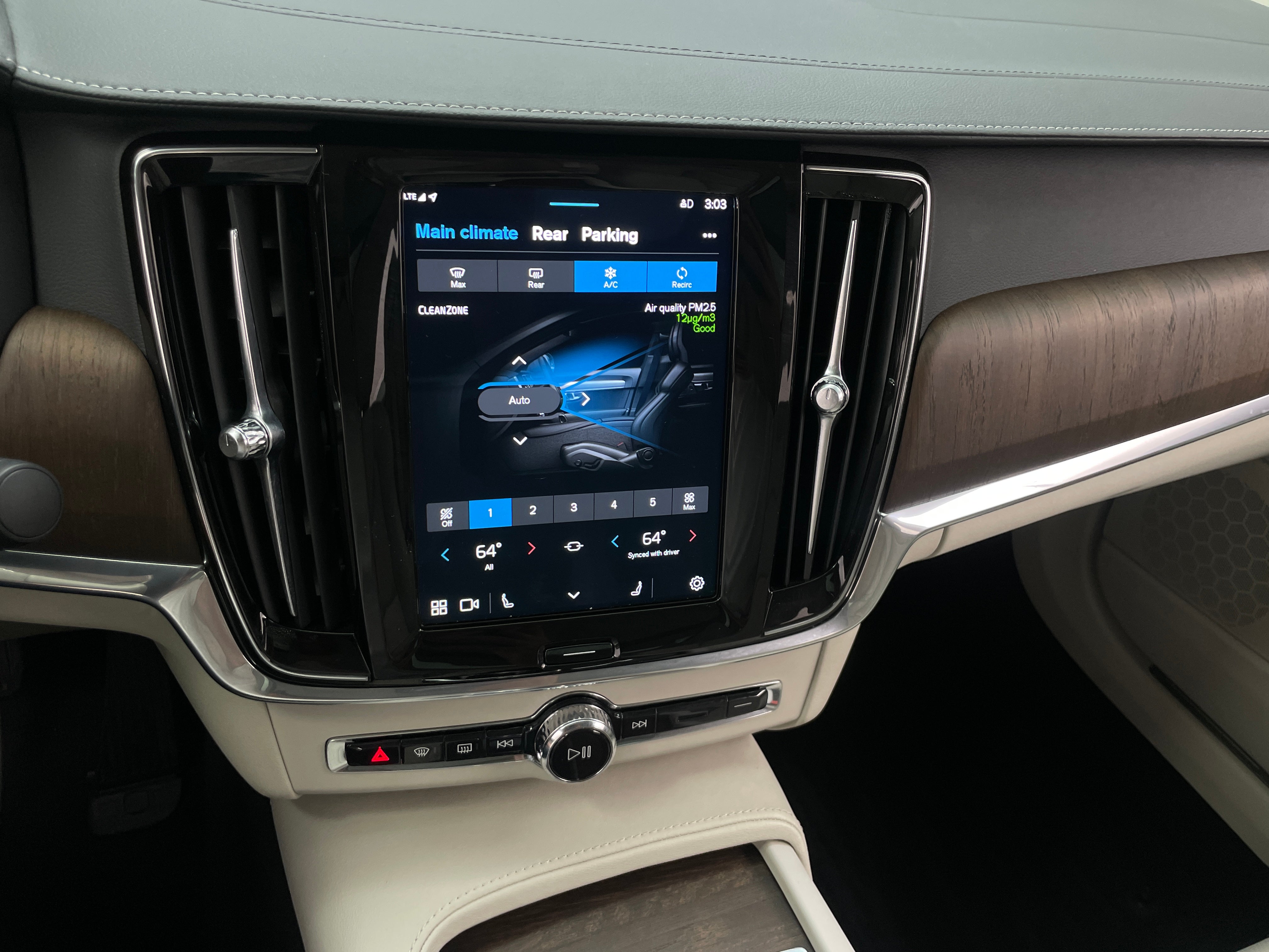 Thumbnail: 2022 Volvo S90 - 3