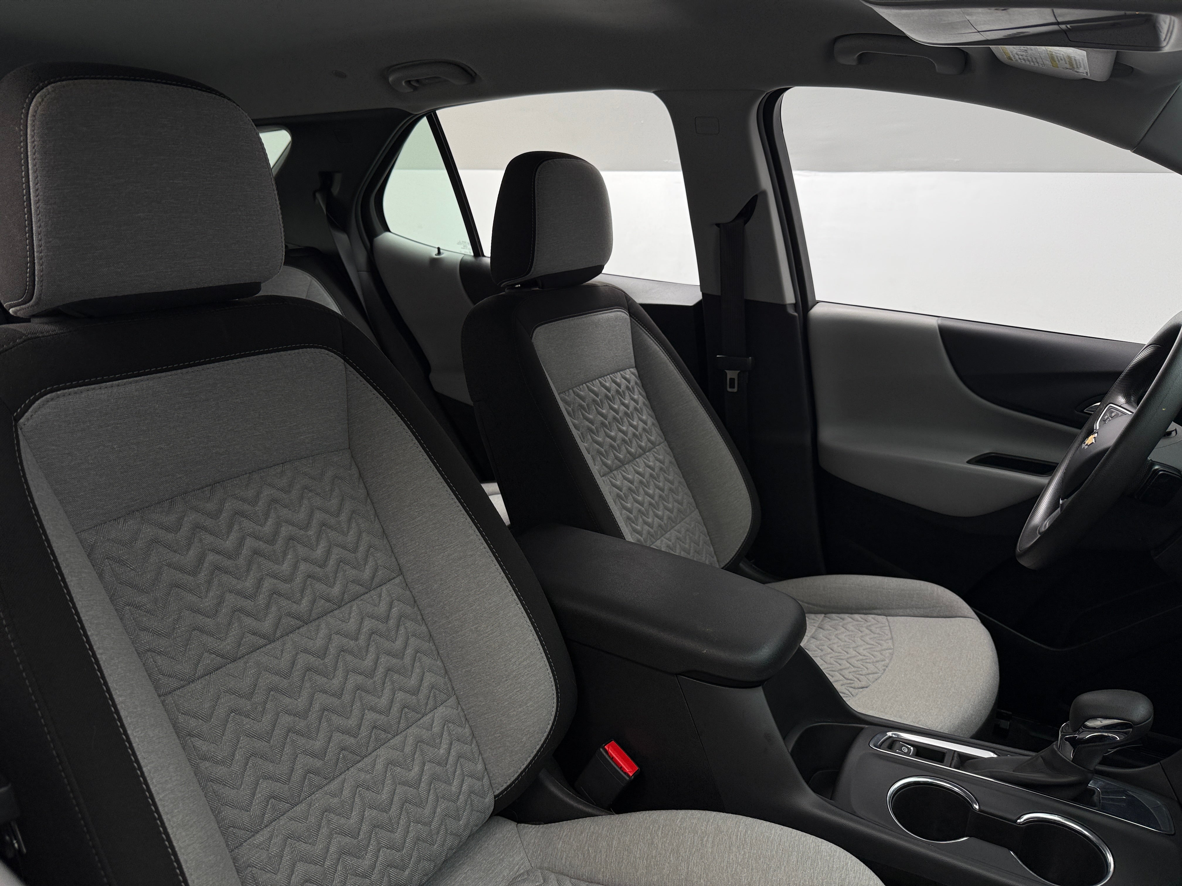 Thumbnail: 2023 Chevrolet Equinox - 2