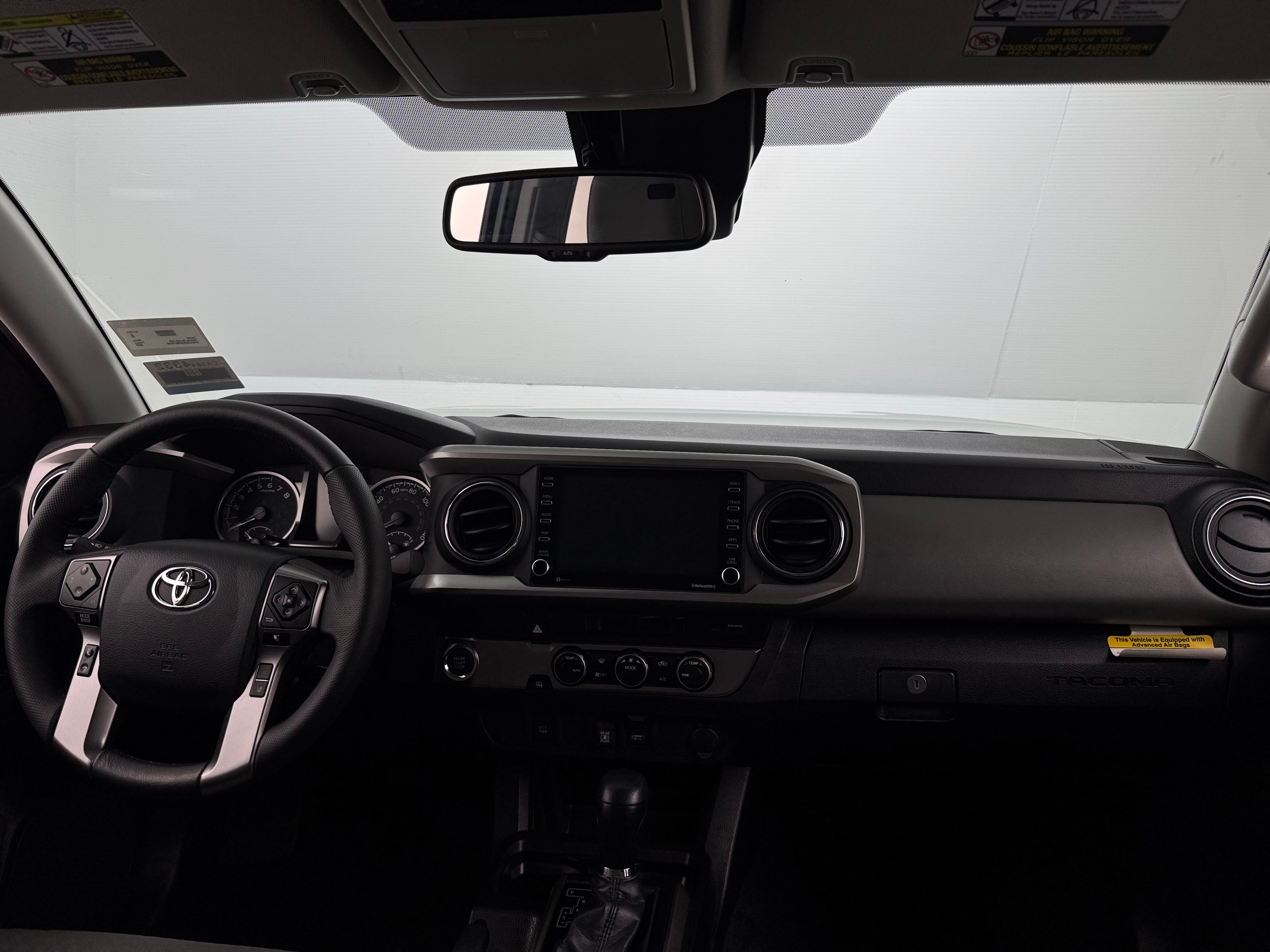 2023 Toyota Tacoma SR5 3