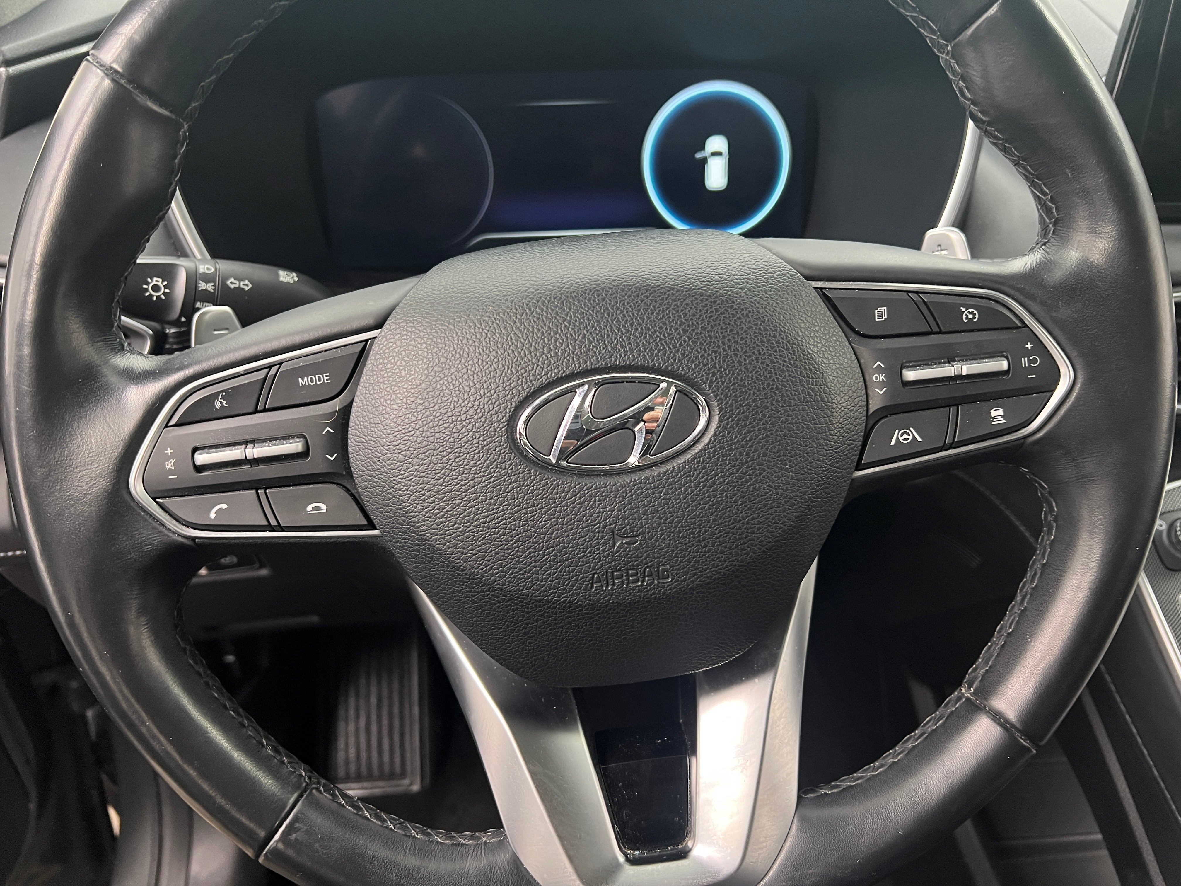 Thumbnail: 2023 Hyundai Santa Fe - 4