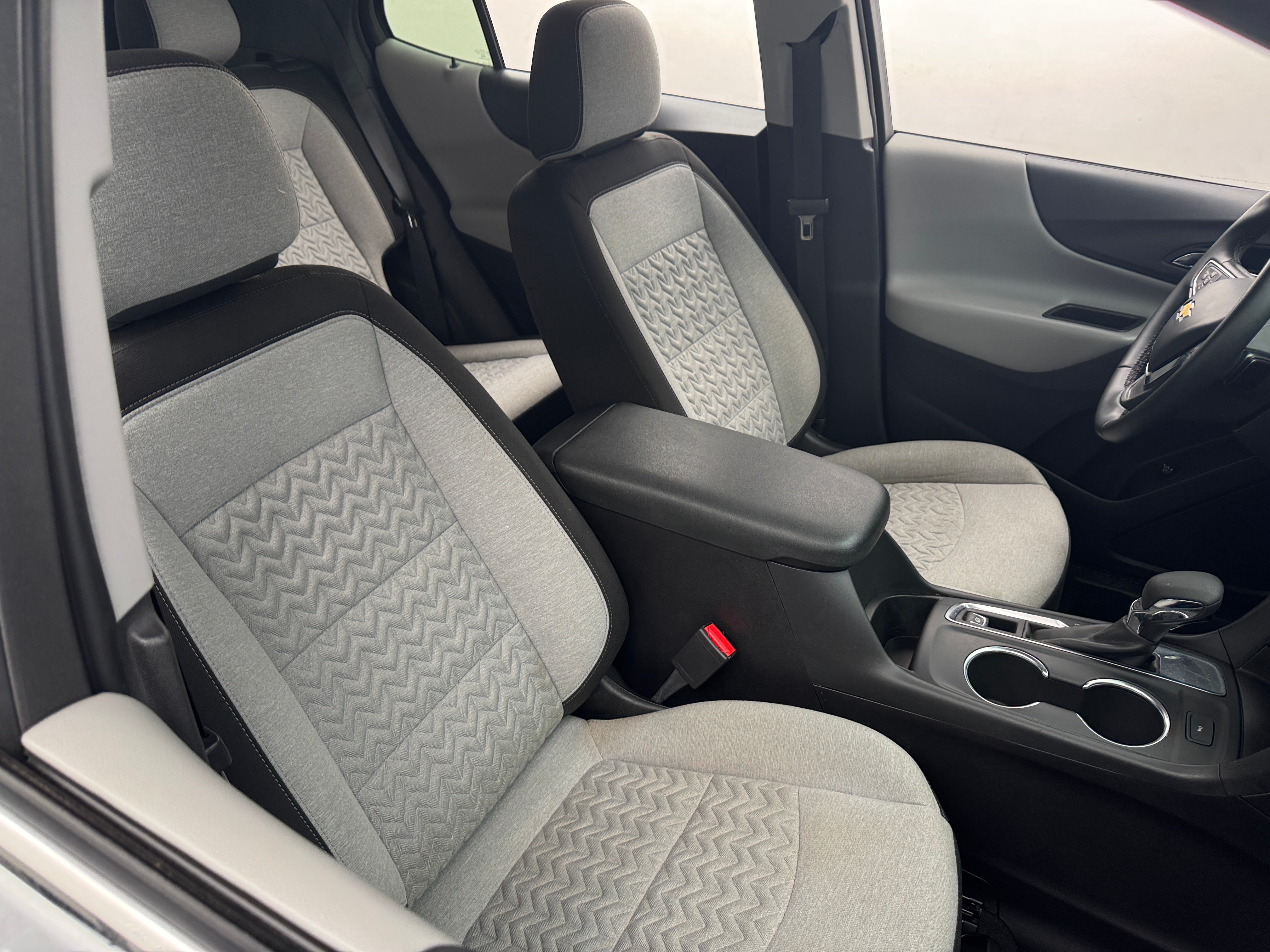 2023 Chevrolet Equinox LT 2