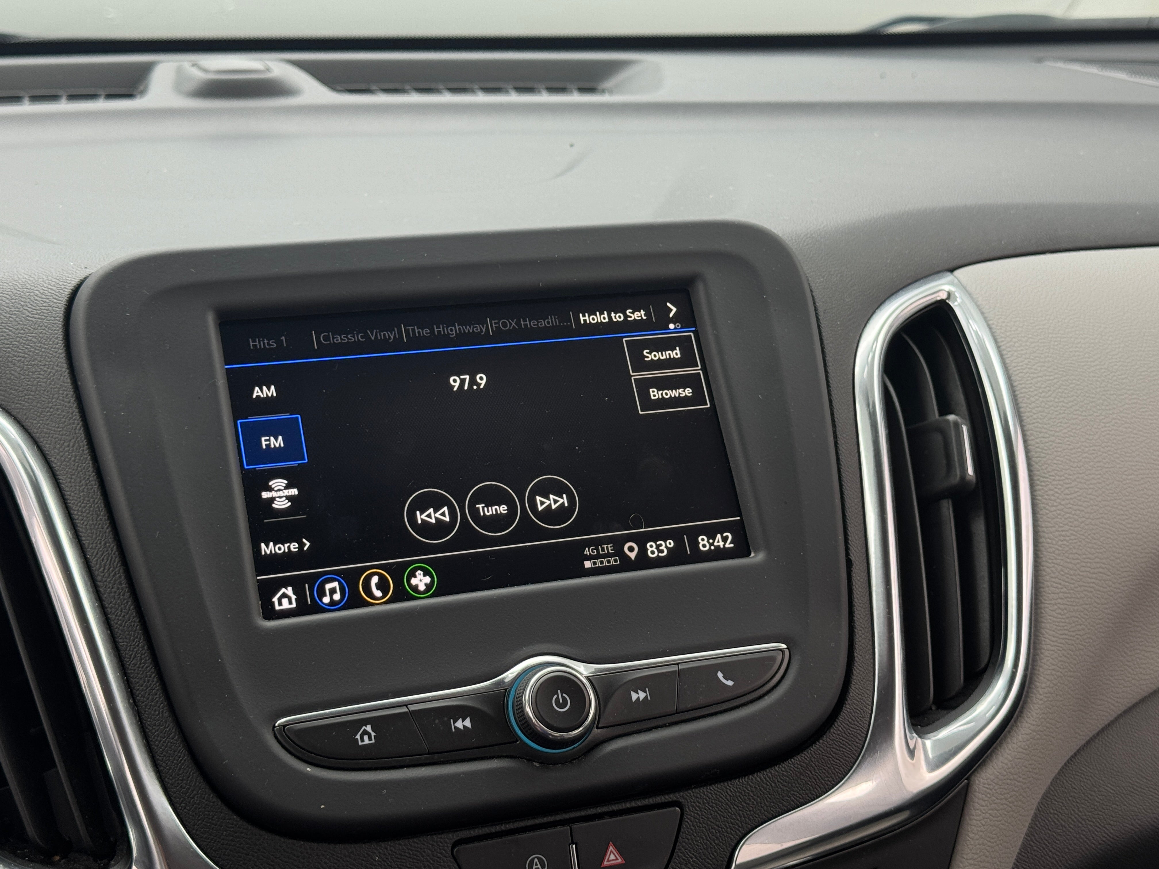 2023 Chevrolet Equinox LT 4