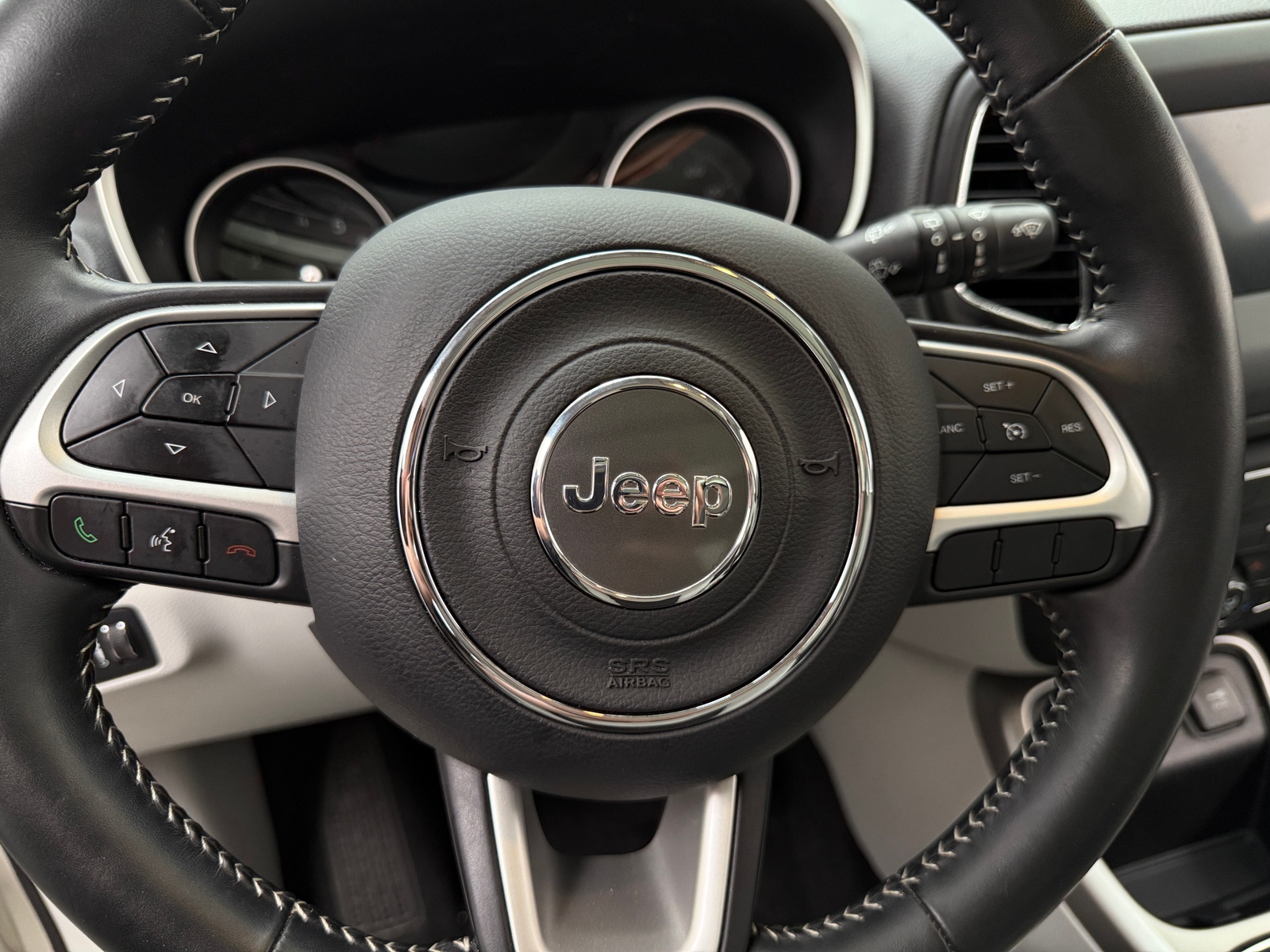 Thumbnail: 2019 Jeep Compass - 4