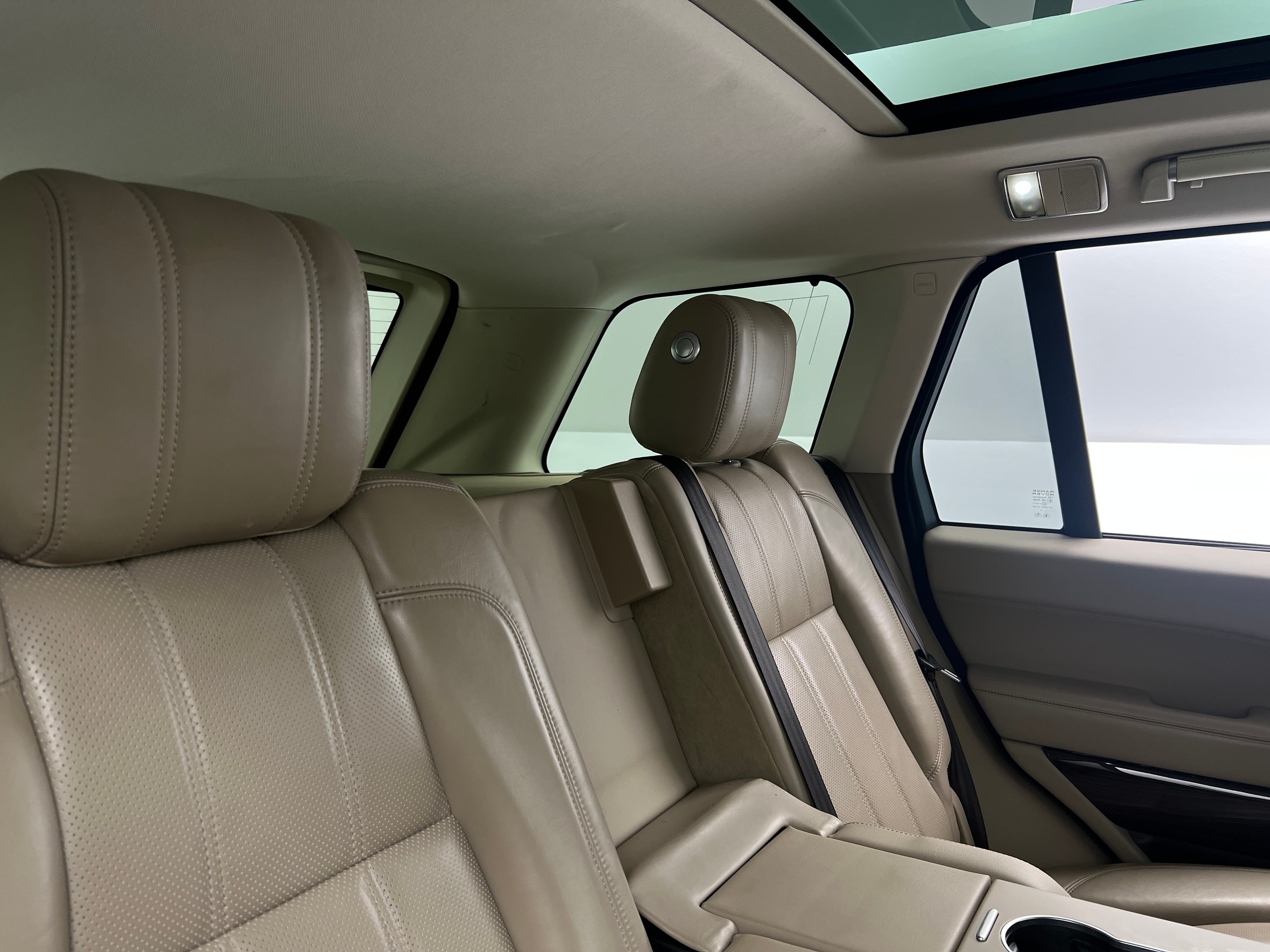Thumbnail: 2014 Land Rover Range Rover - 5