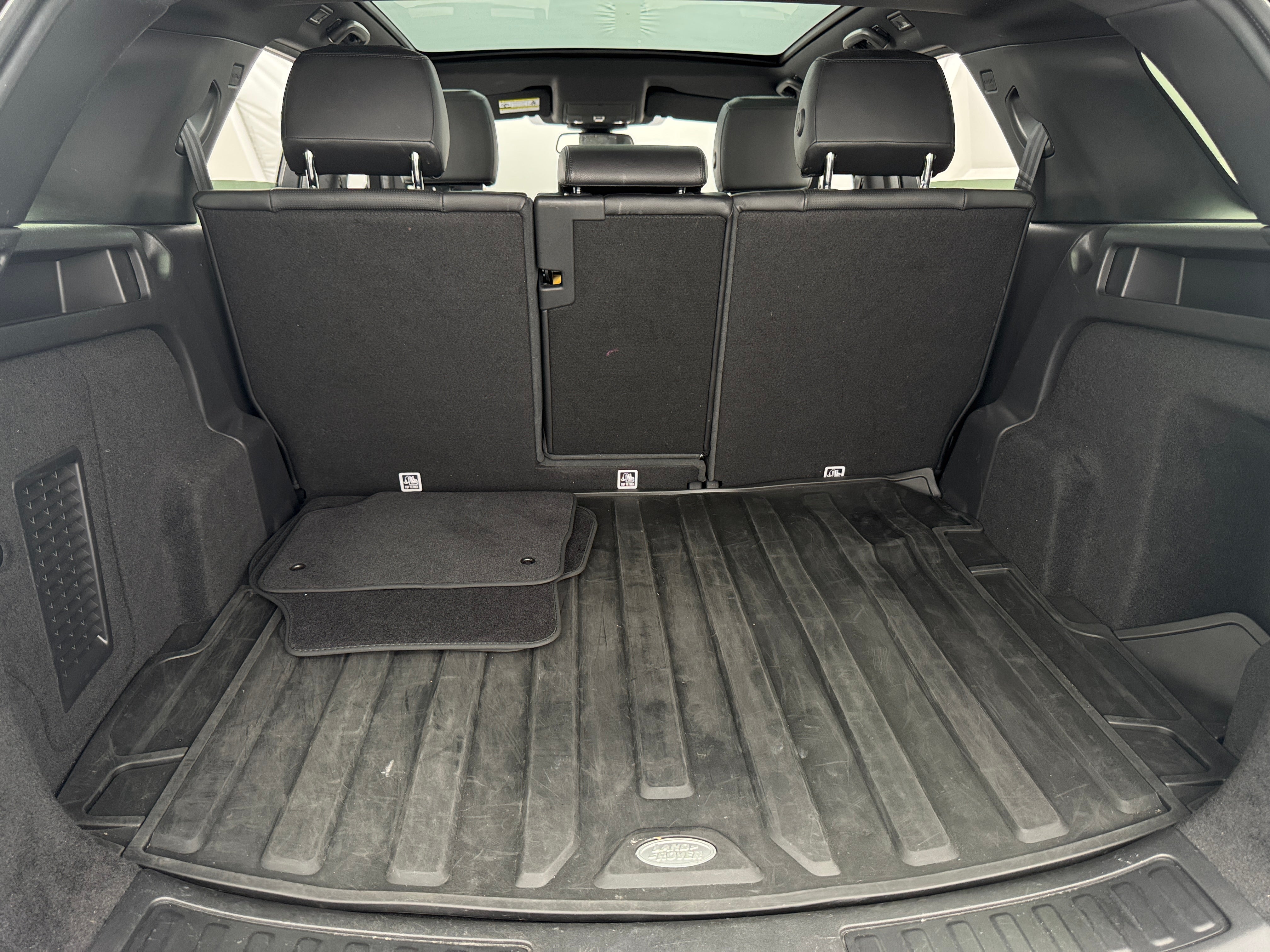 2019 Land Rover Discovery Sport HSE 6