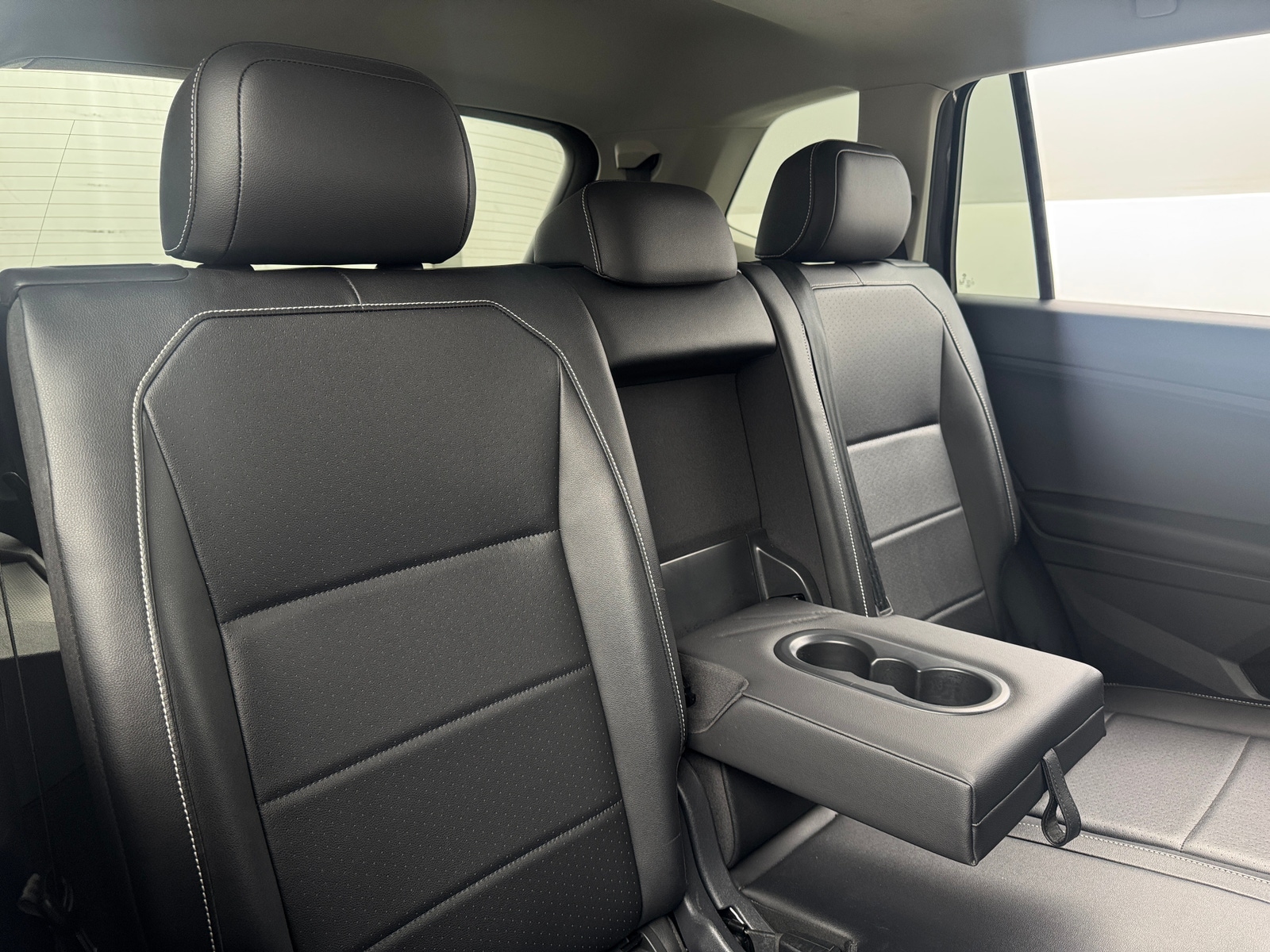 Thumbnail: 2021 Volkswagen Tiguan - 6