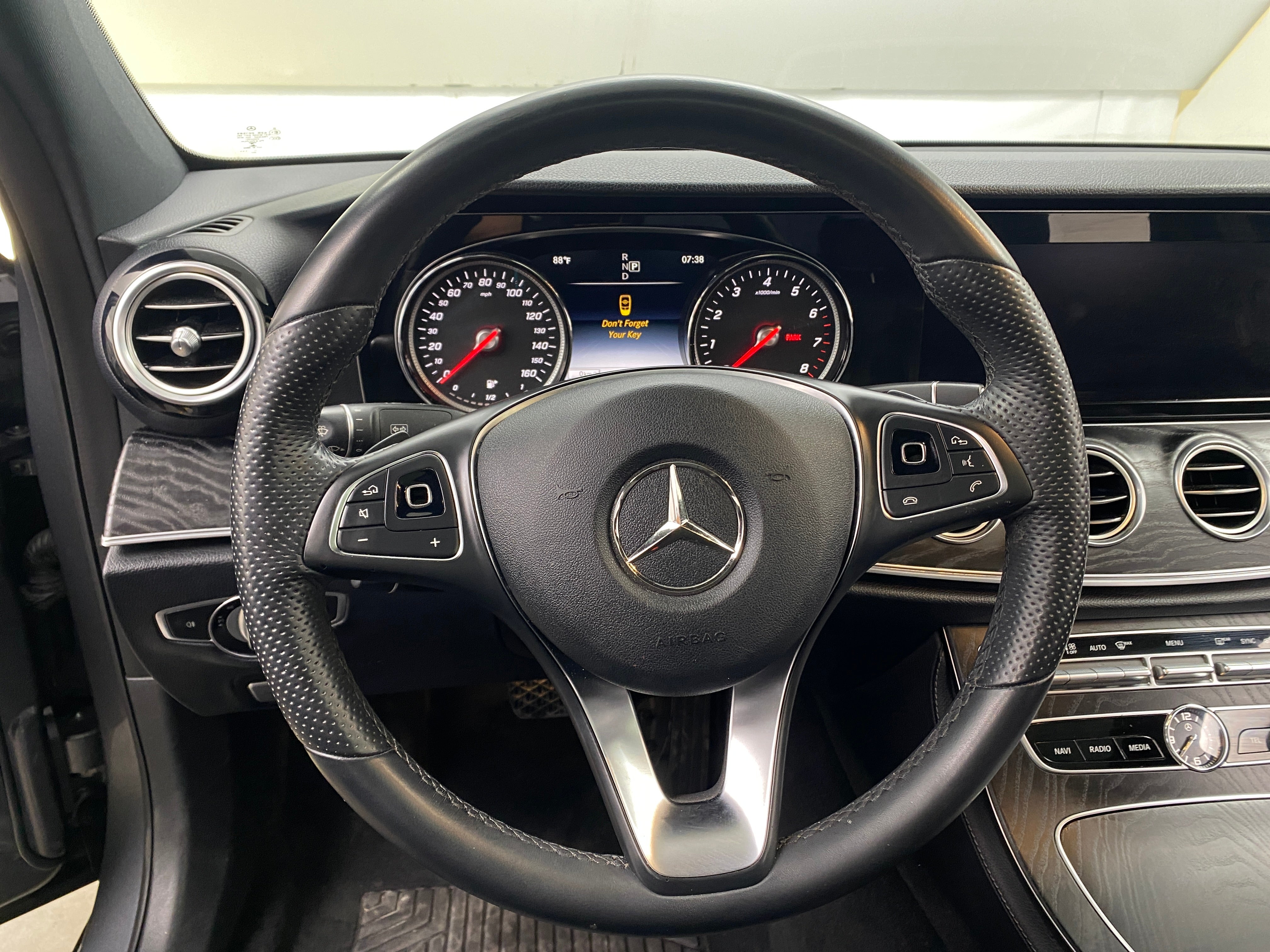2018 Mercedes-Benz E-Class E 300 5