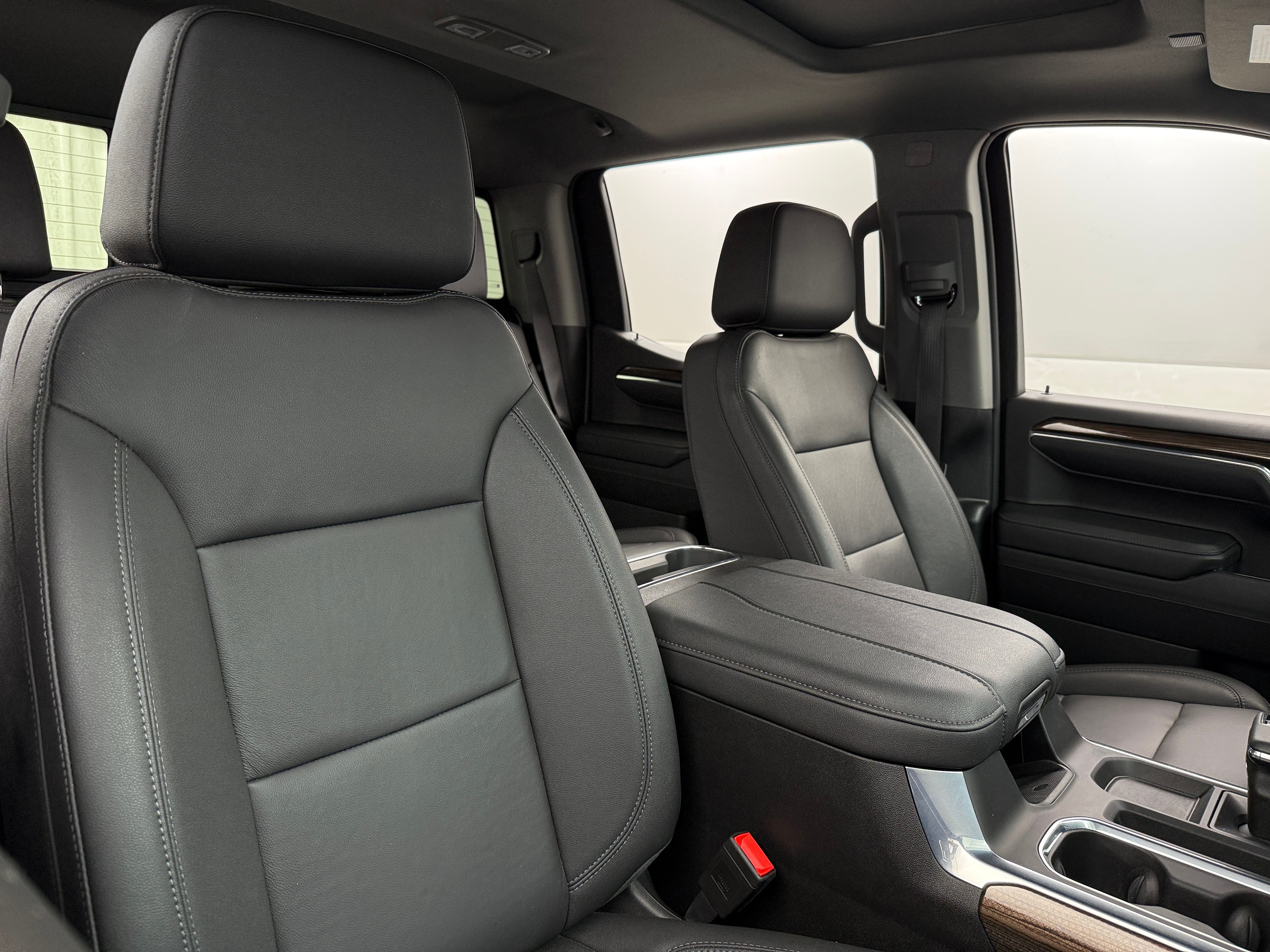 Thumbnail: 2024 Chevrolet Silverado 1500 - 2