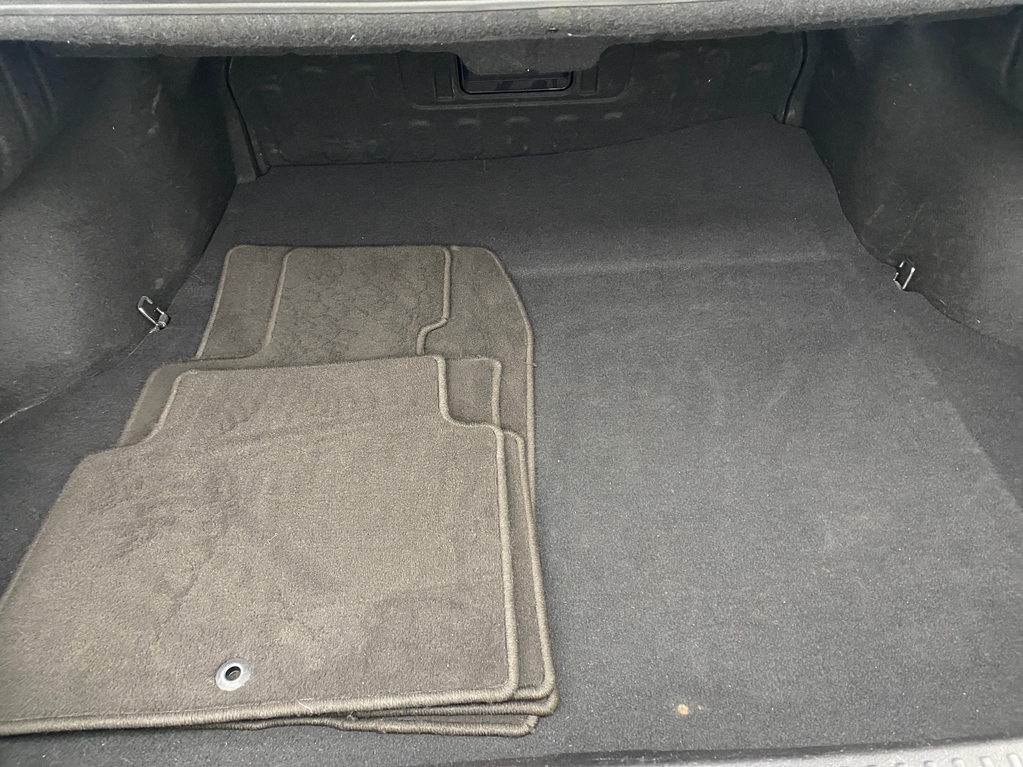 2012 Hyundai Genesis 3.8 6