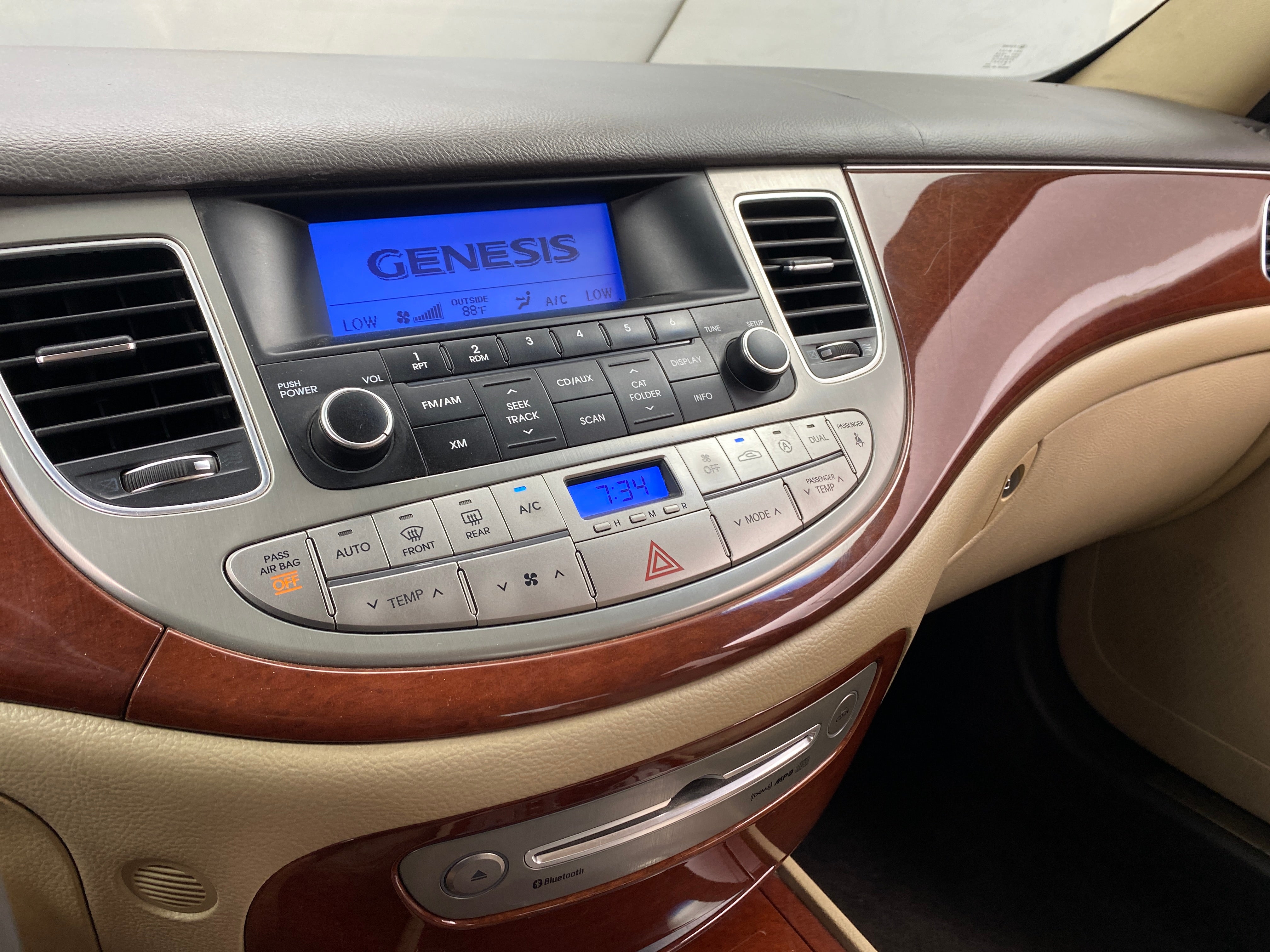 2012 Hyundai Genesis 3.8 3