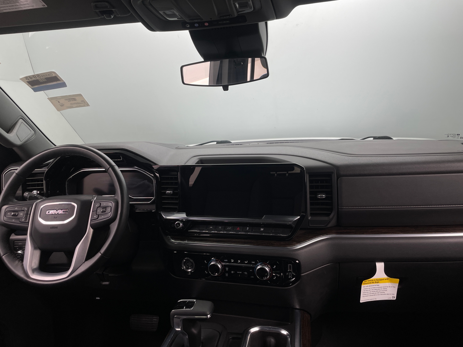 Thumbnail: 2024 GMC Sierra 1500 - 2
