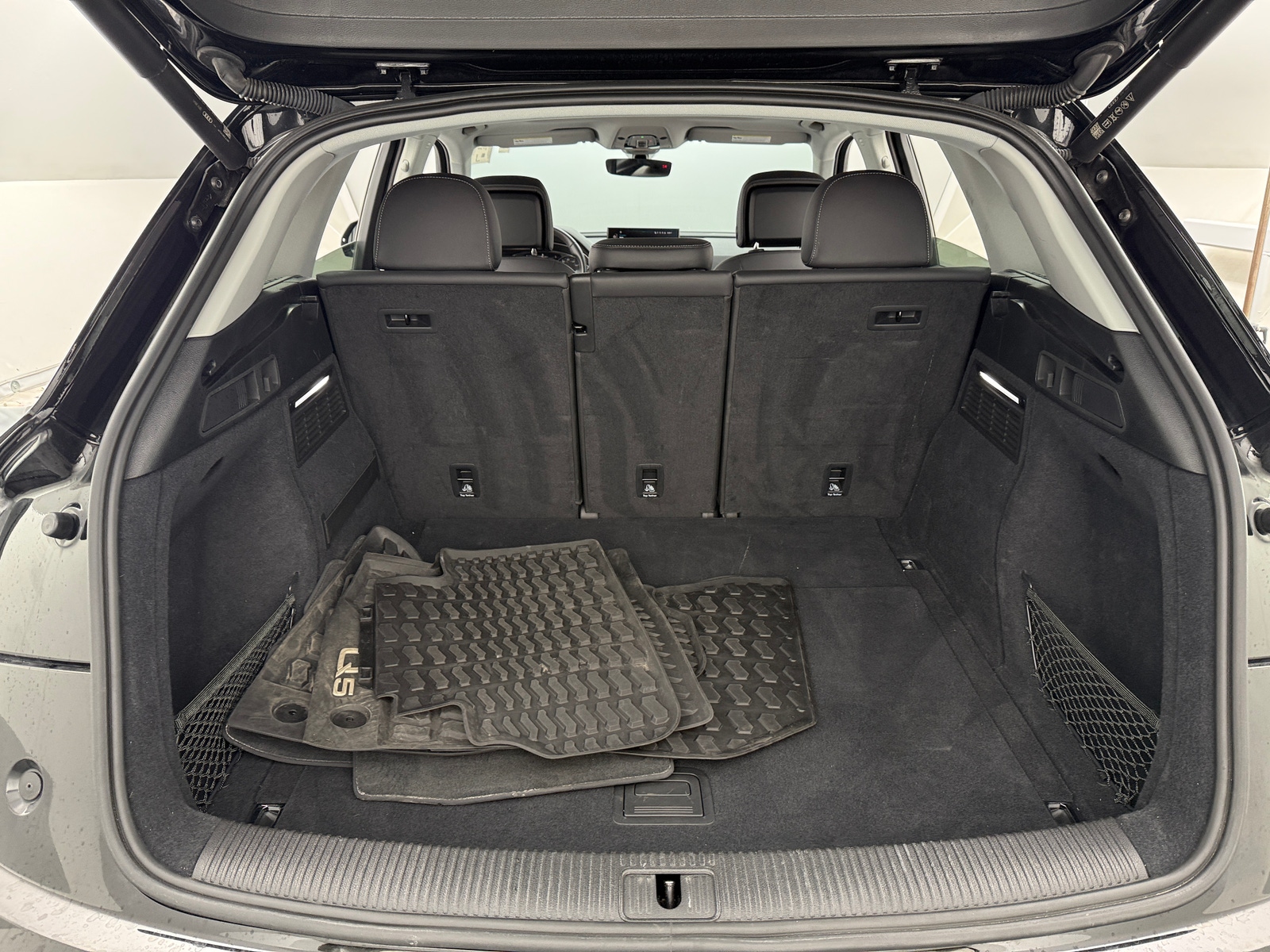 Thumbnail: 2023 Audi Q5 - 6