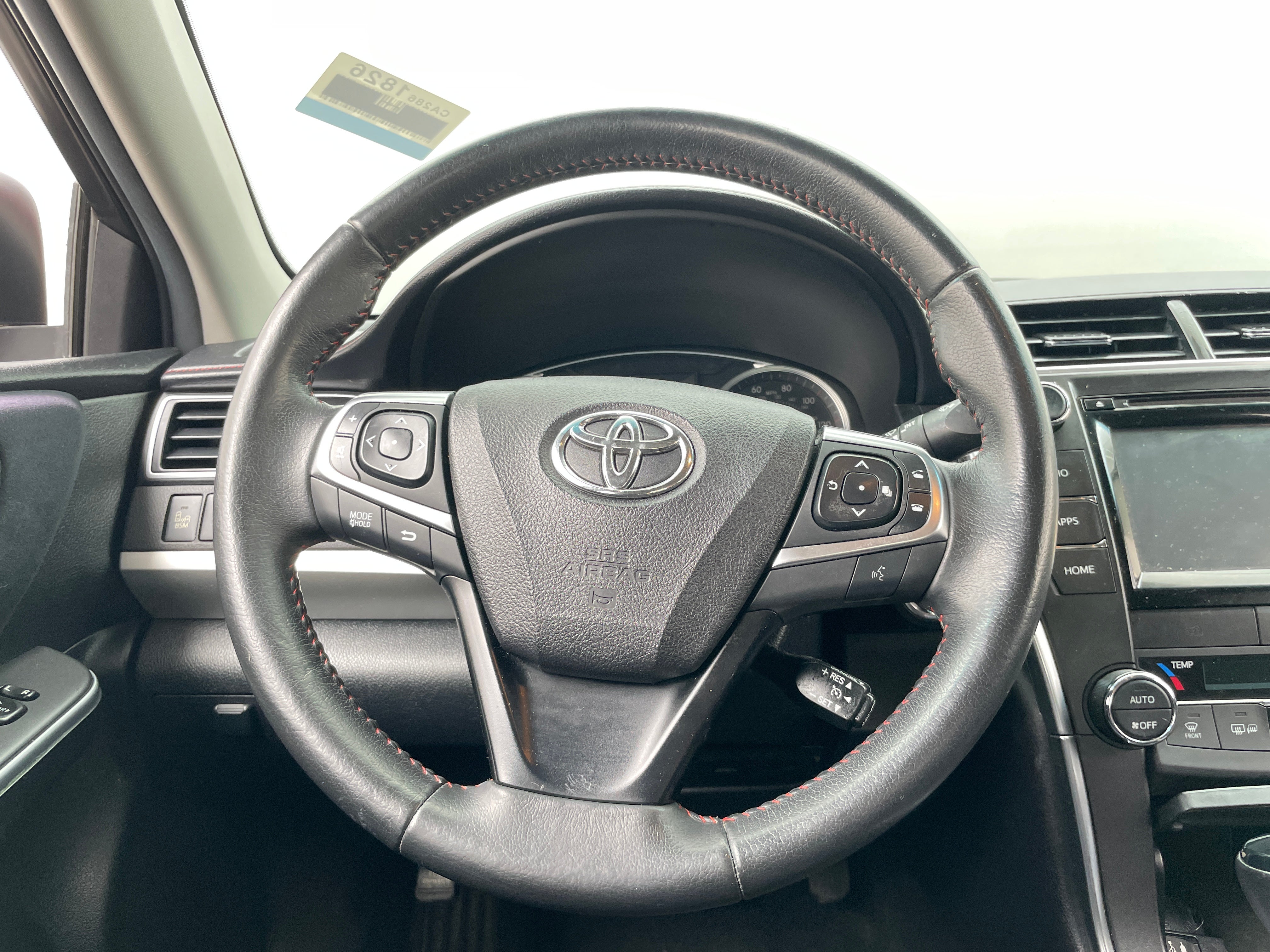2015 Toyota Camry XSE 4