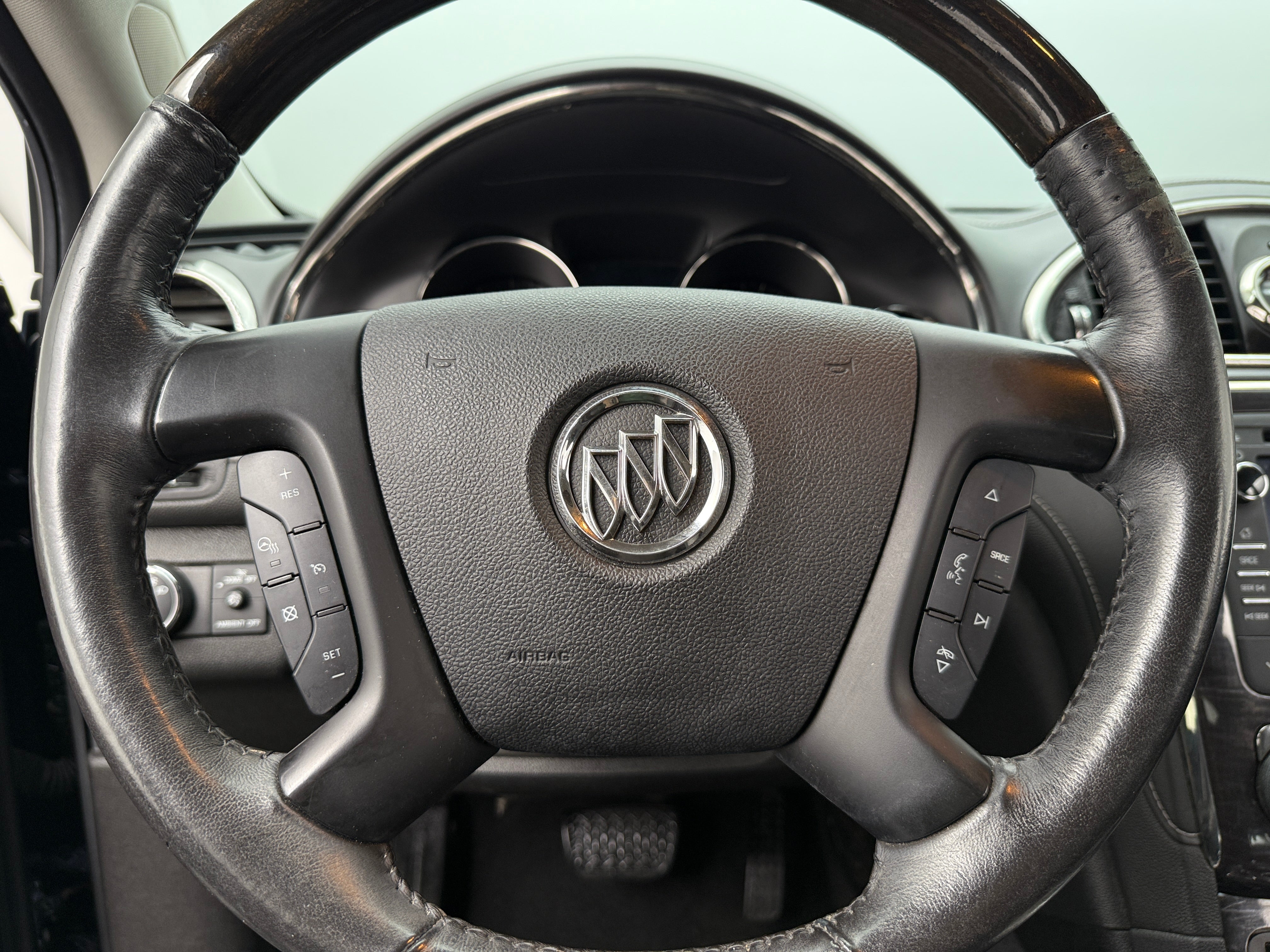 2017 Buick Enclave Premium 4