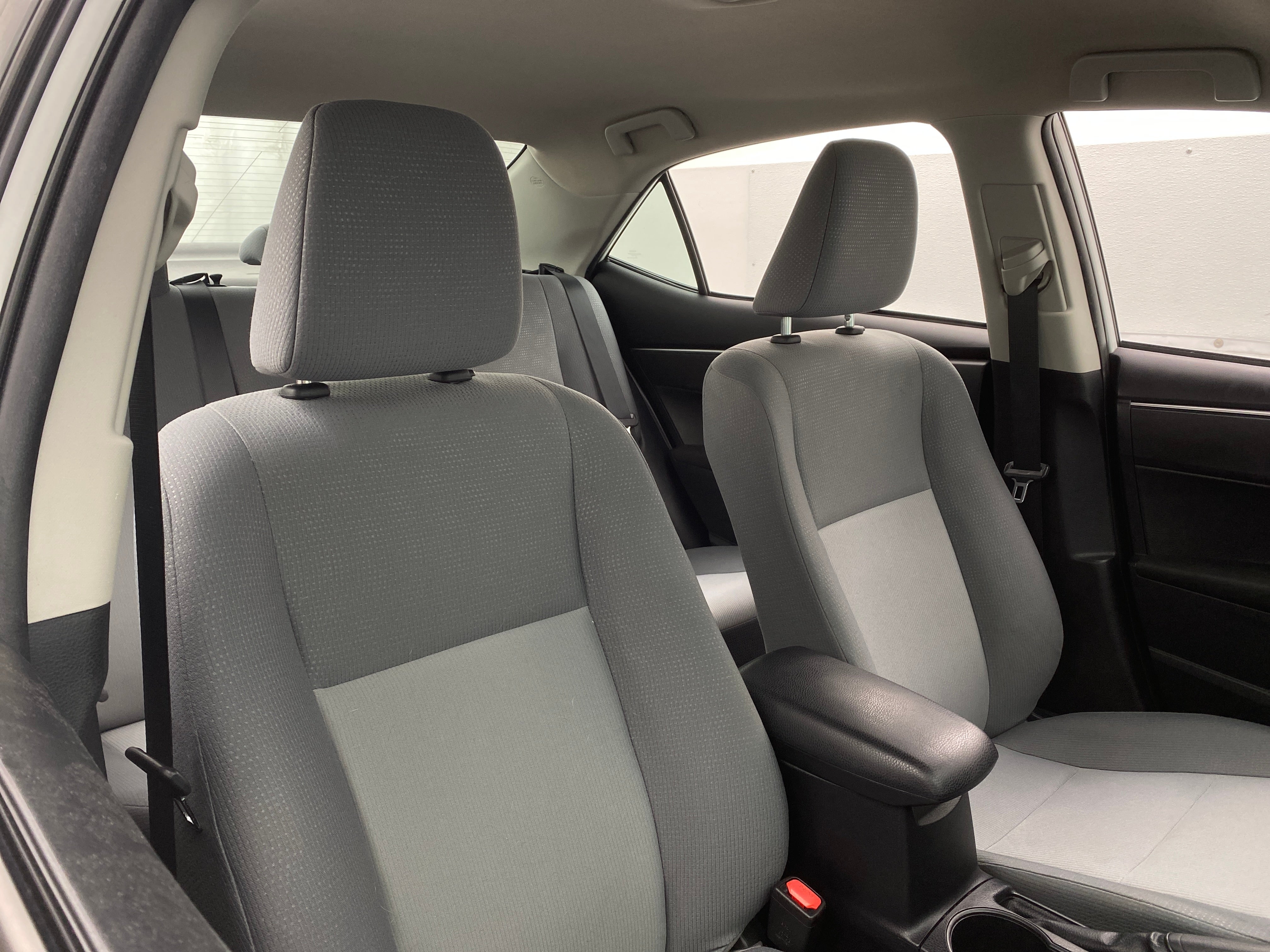 2014 Toyota Corolla L 2