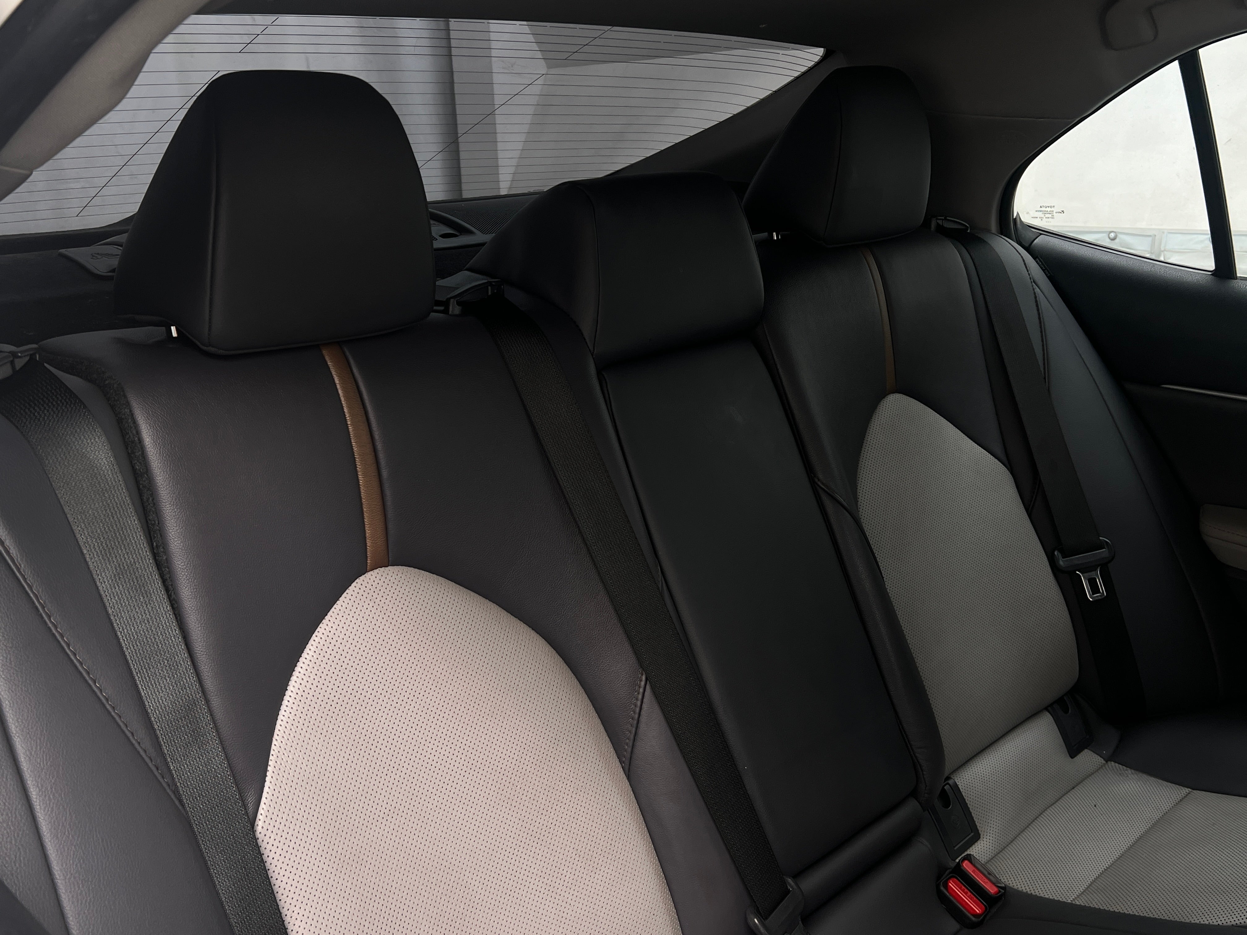 Thumbnail: 2020 Toyota Camry - 5