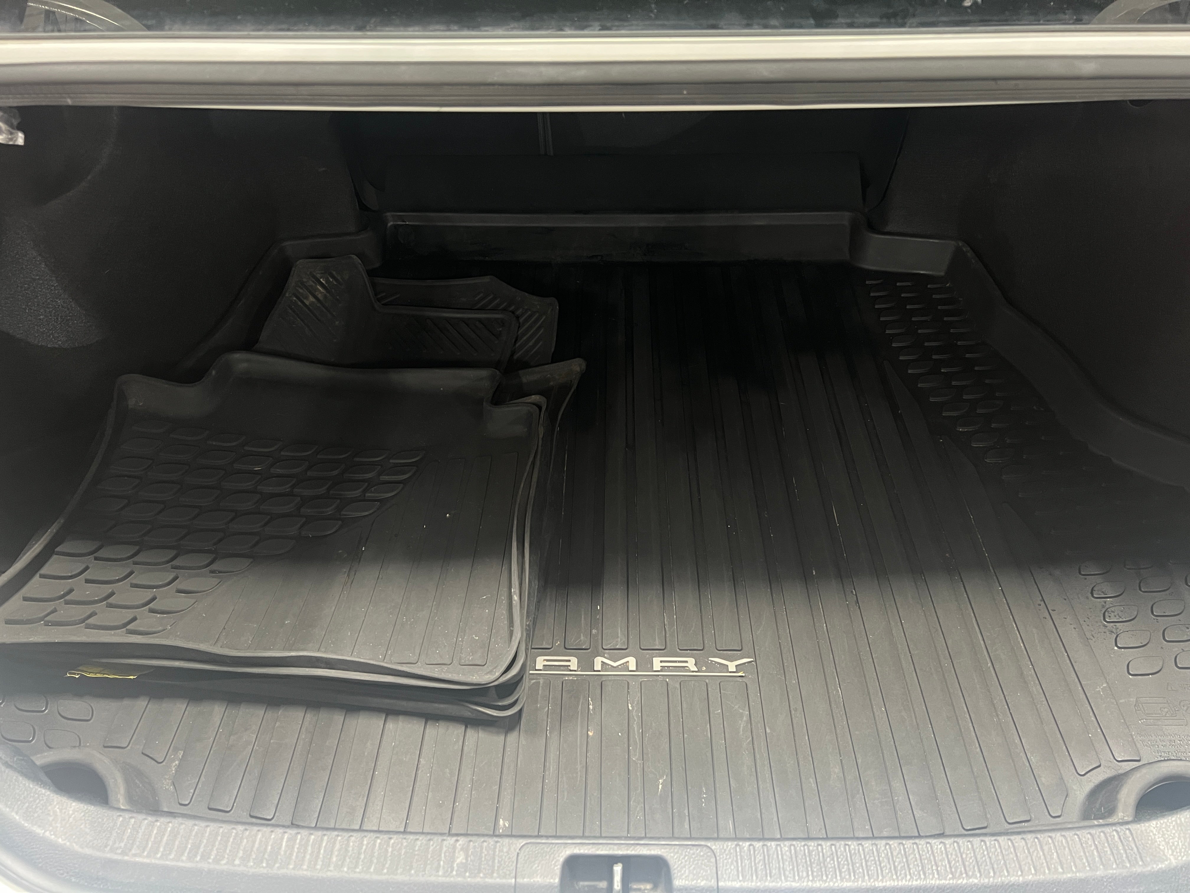 Thumbnail: 2020 Toyota Camry - 6