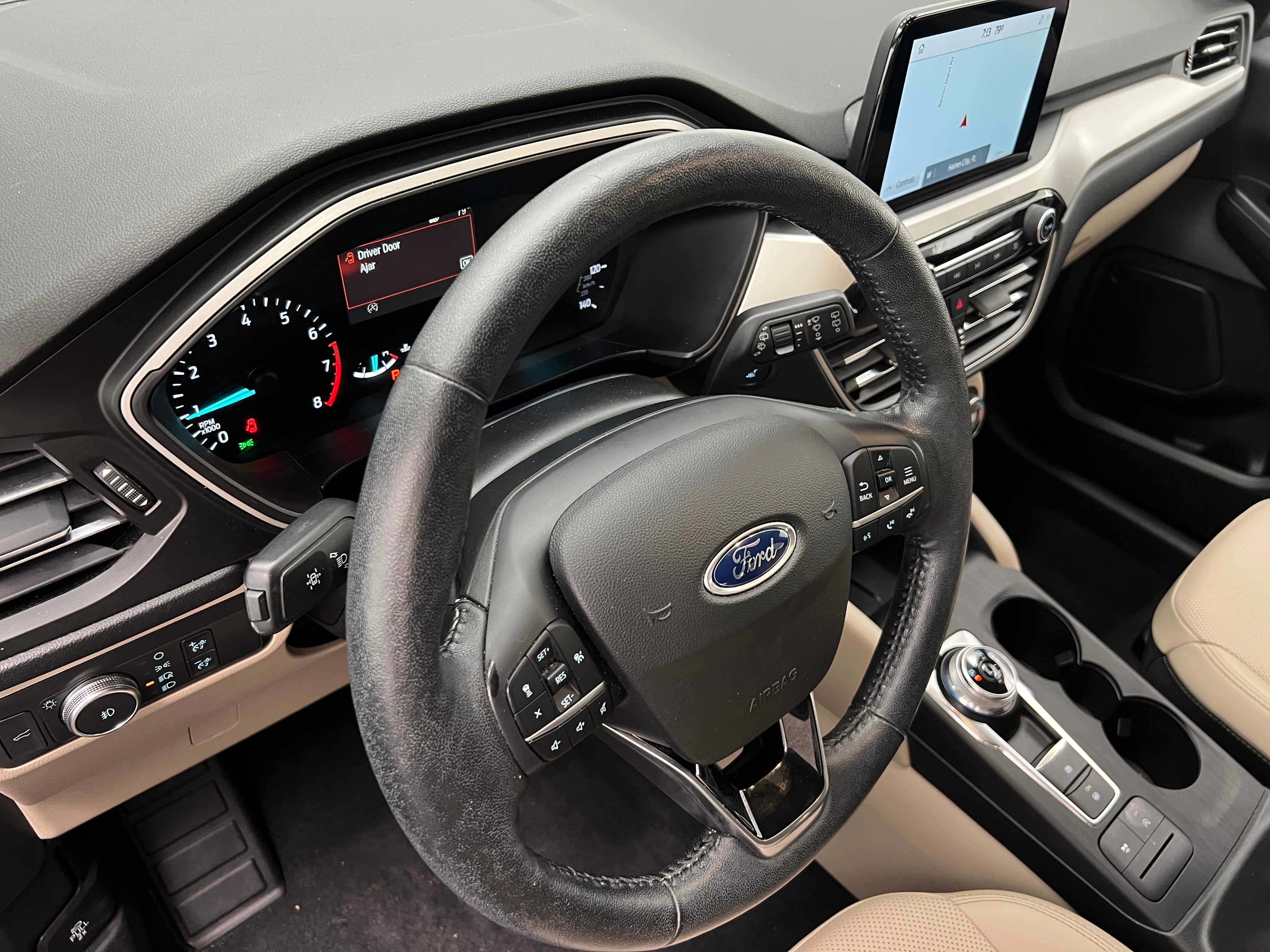 2020 Ford Escape SEL 4