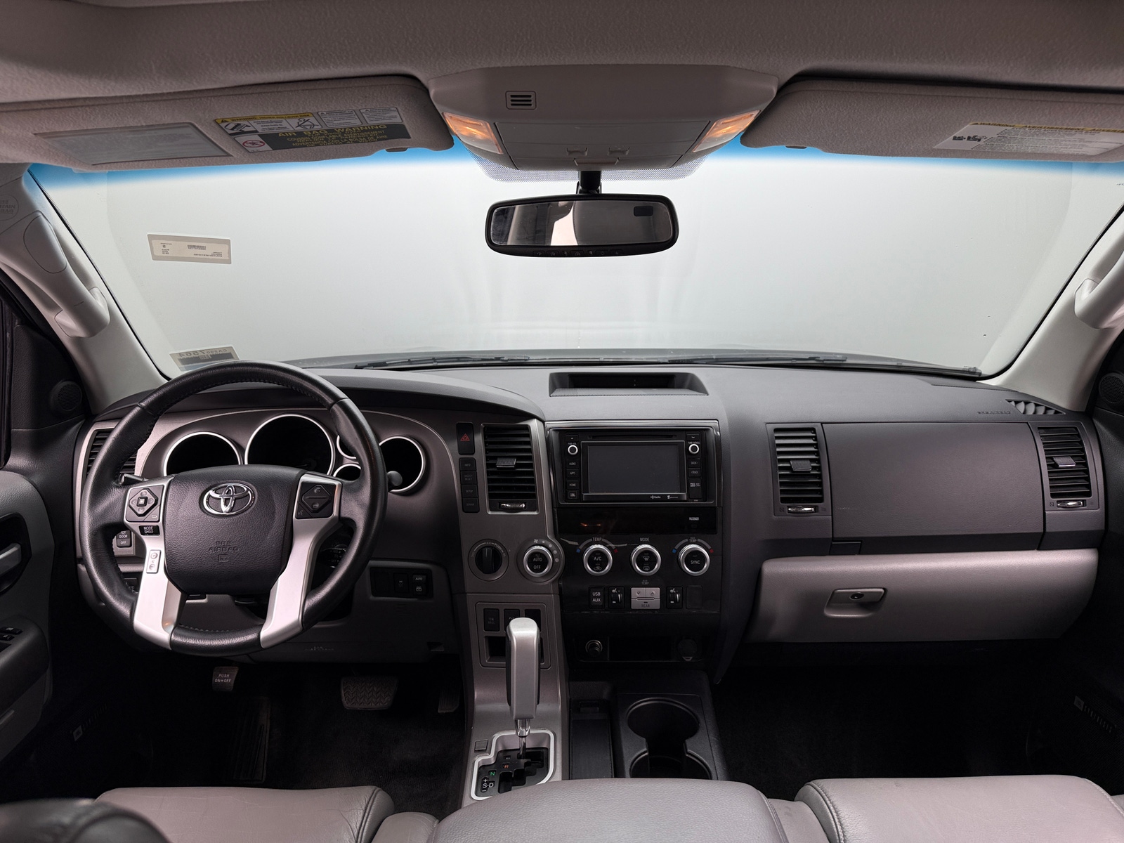 Thumbnail: 2015 Toyota Sequoia - 2