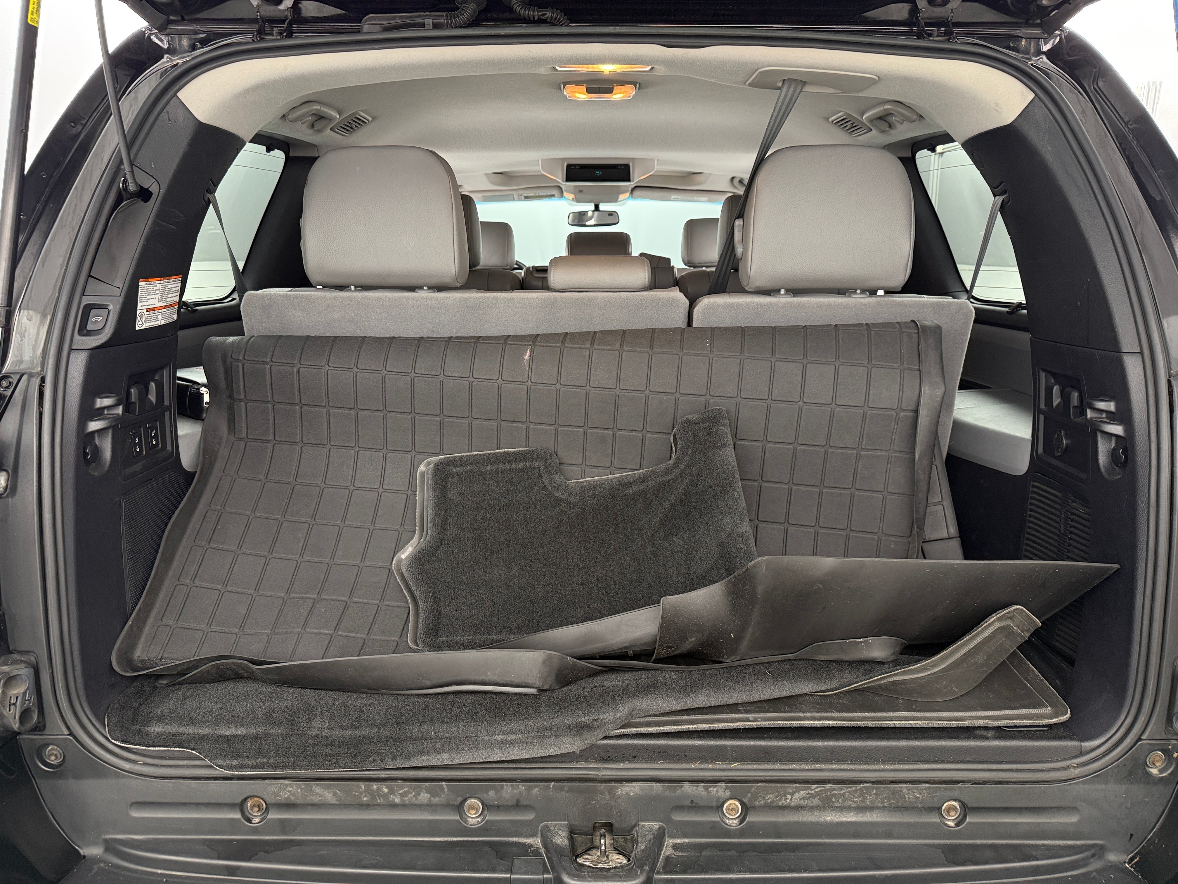 2015 Toyota Sequoia Limited 6