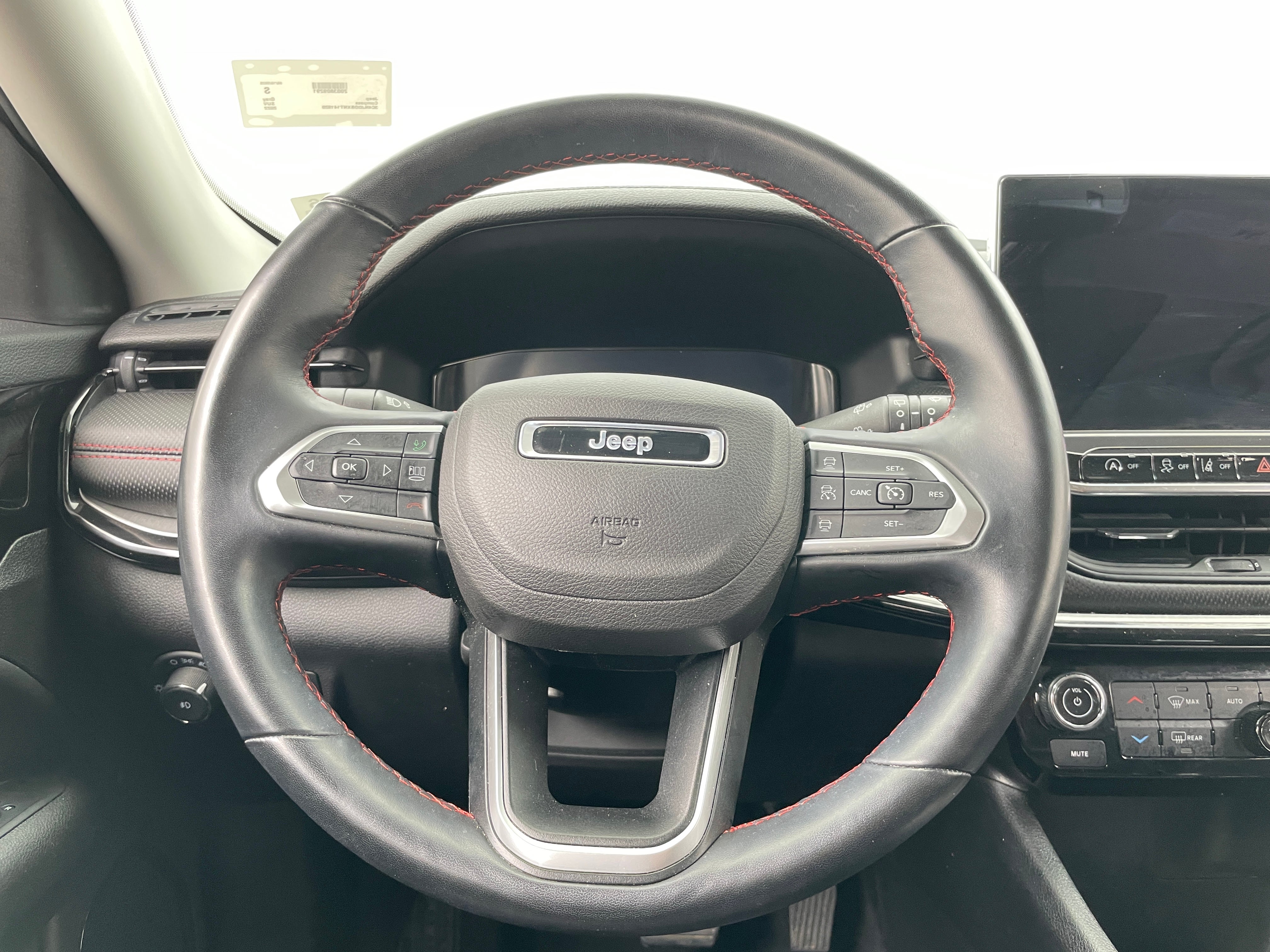 Thumbnail: 2022 Jeep Compass - 4