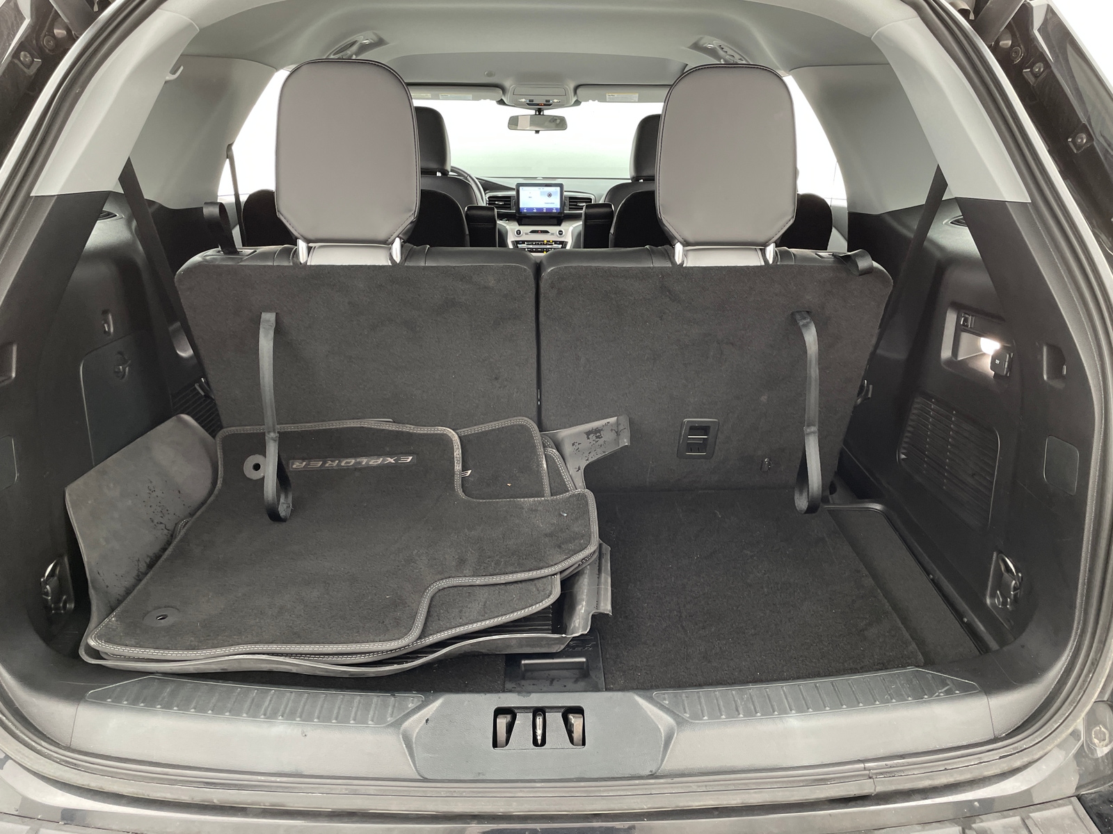 Thumbnail: 2021 Ford Explorer - 7