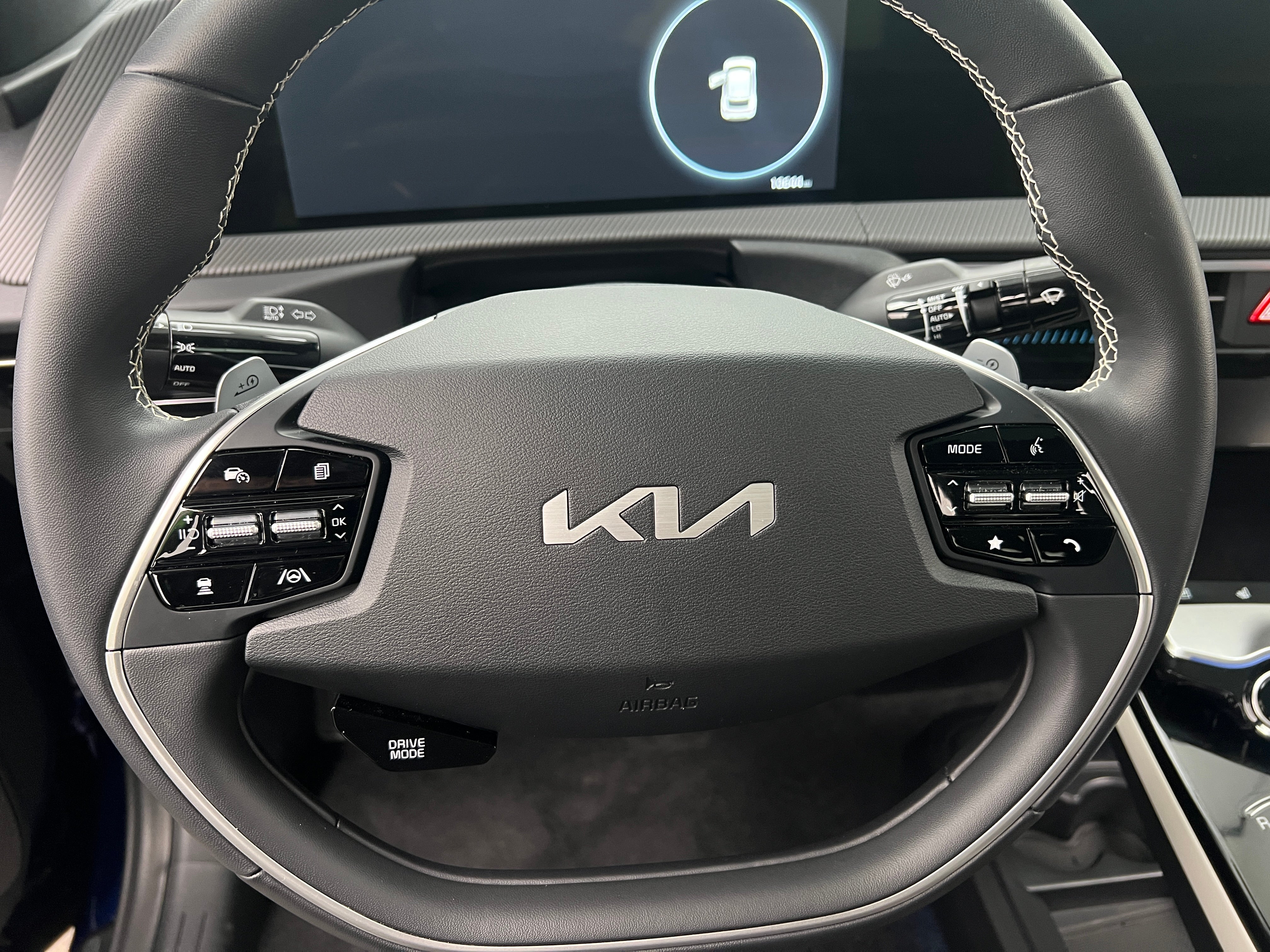 Thumbnail: 2023 Kia EV6 - 4