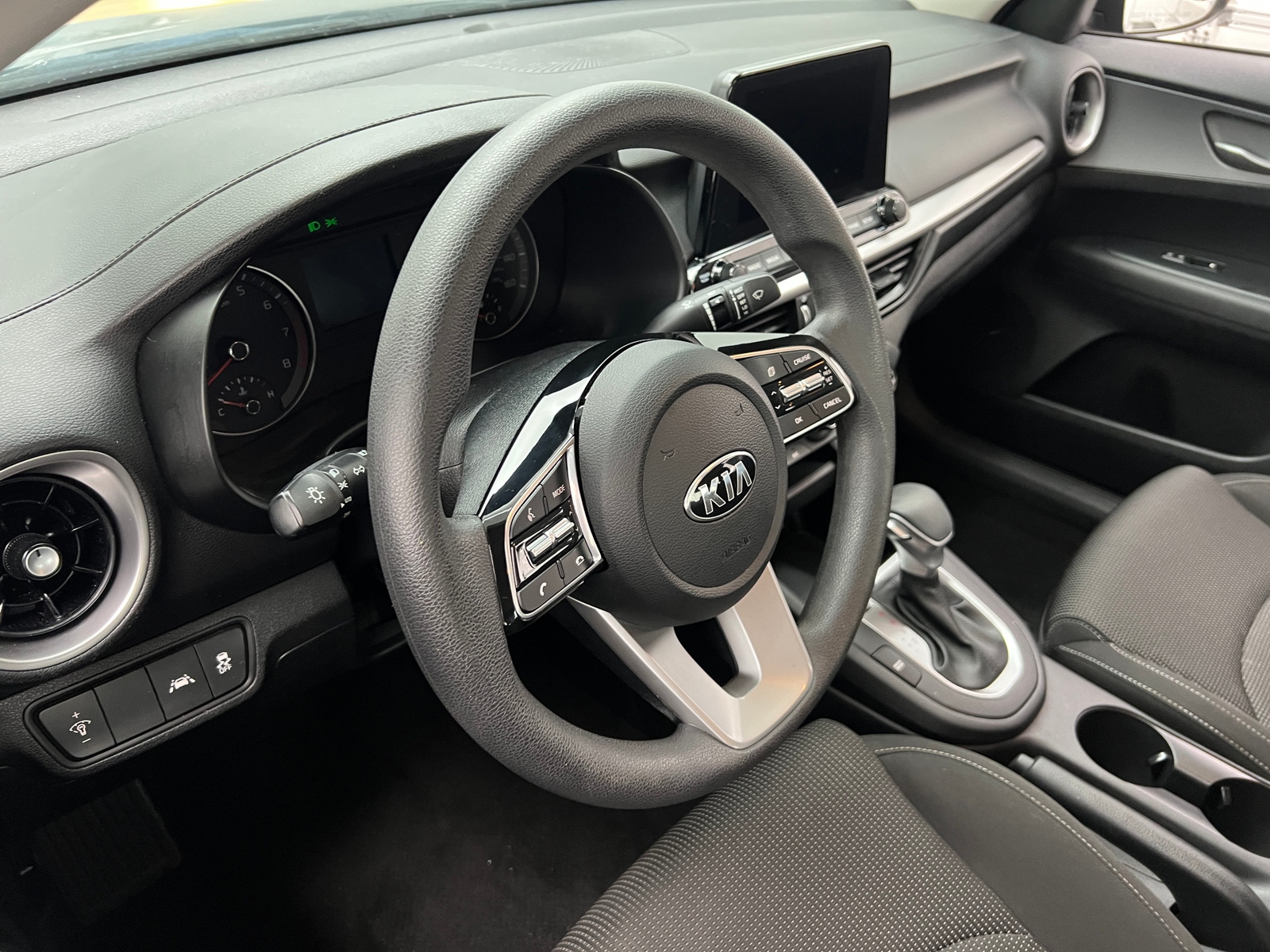 Thumbnail: 2021 Kia Forte - 5