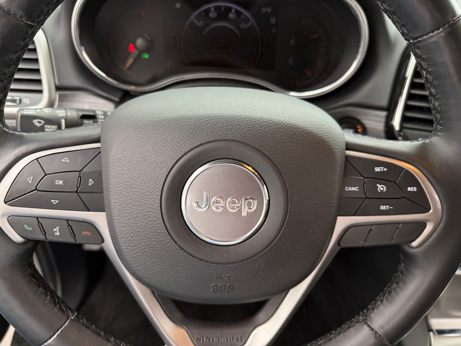 Thumbnail: 2021 Jeep Grand Cherokee - 4