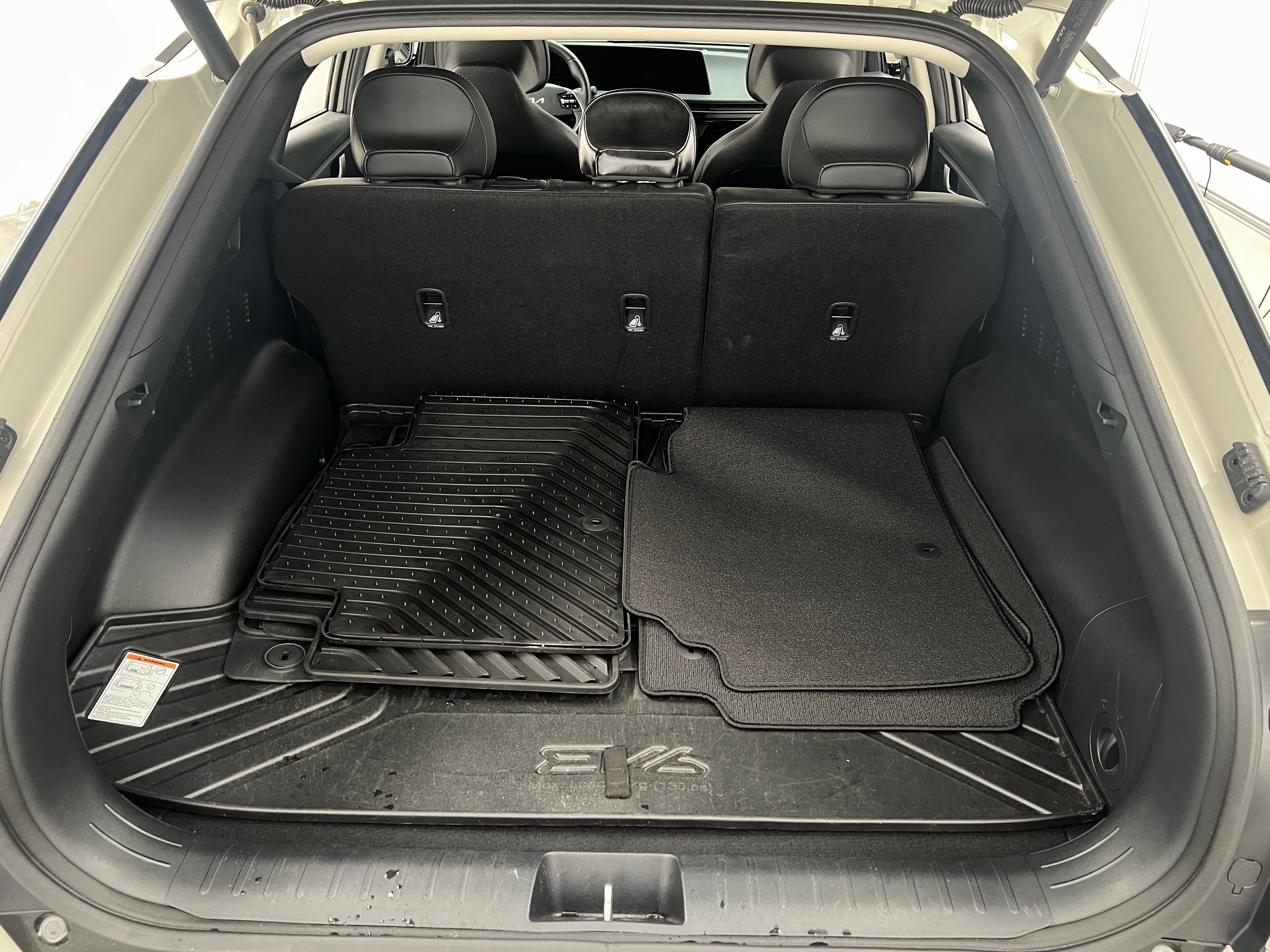 2022 Kia EV6 Wind 6