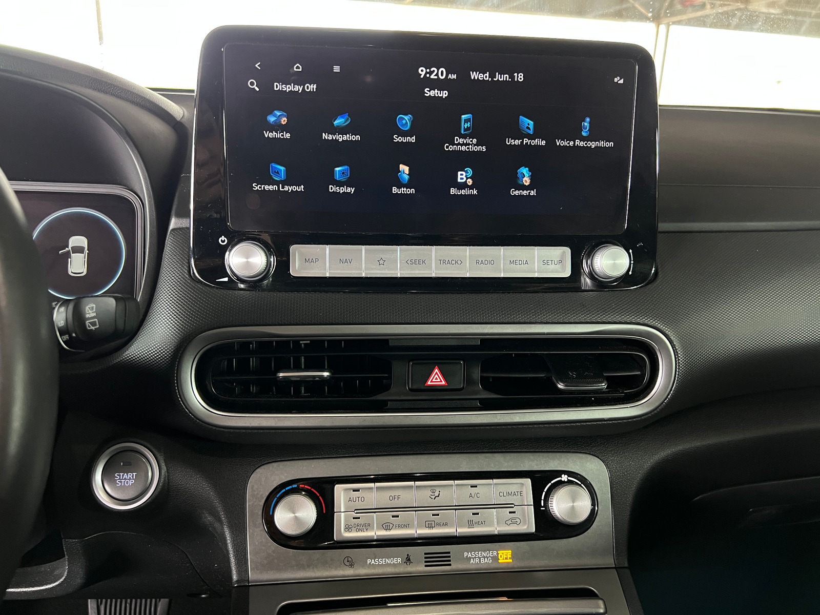 Thumbnail: 2023 Hyundai Kona - 3