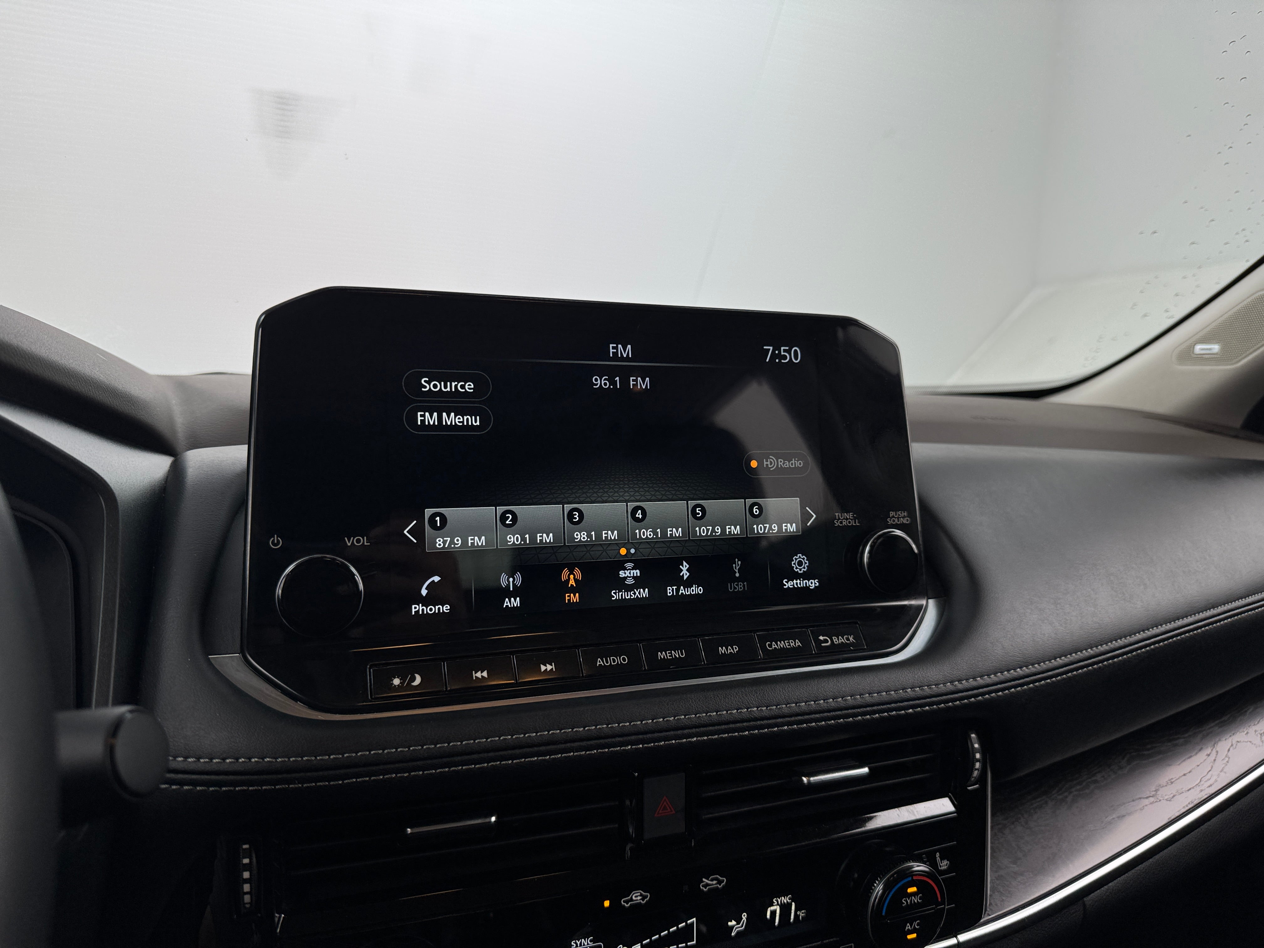 2021 Nissan Rogue Platinum 3