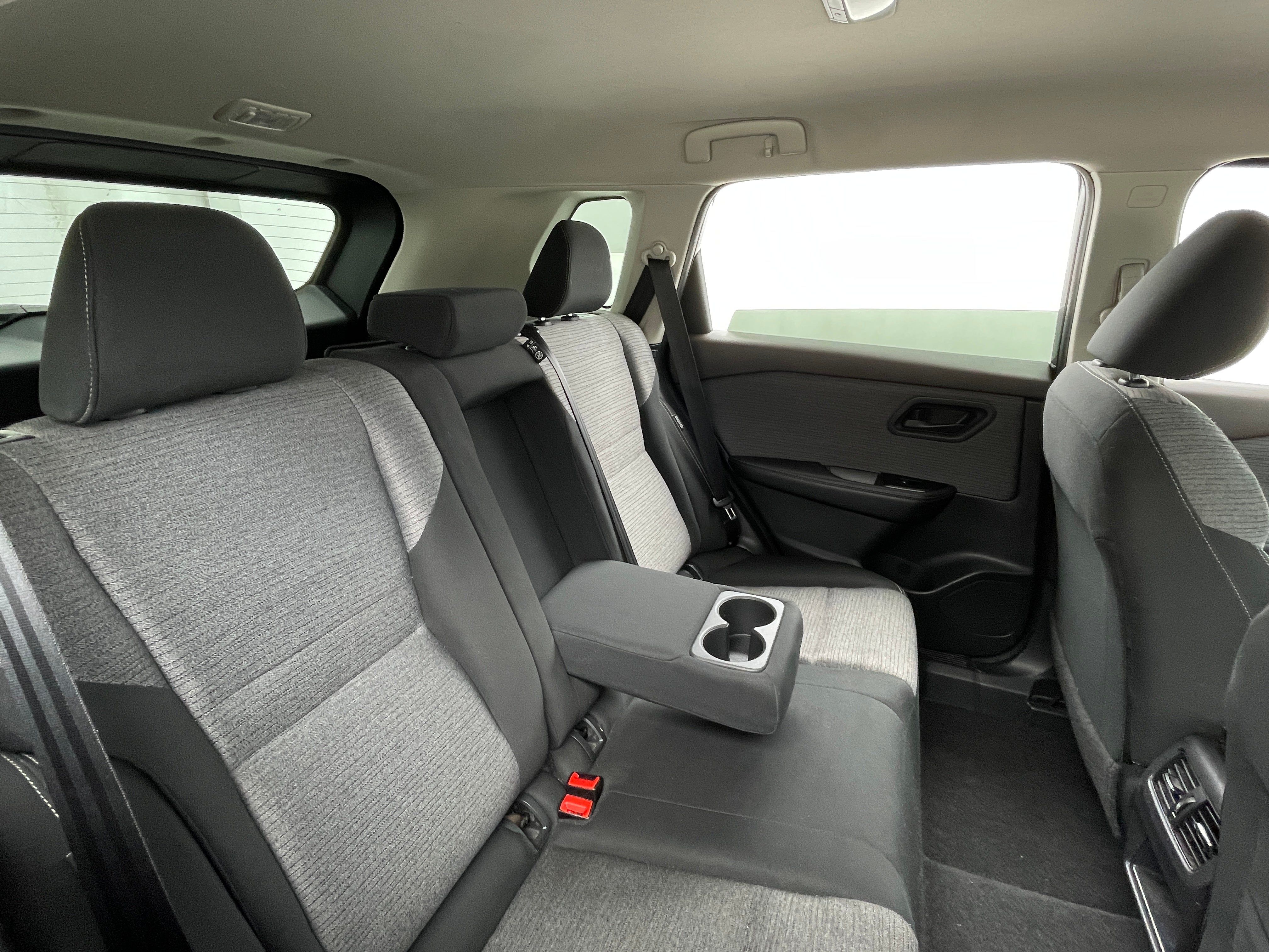 2021 Nissan Rogue S 6