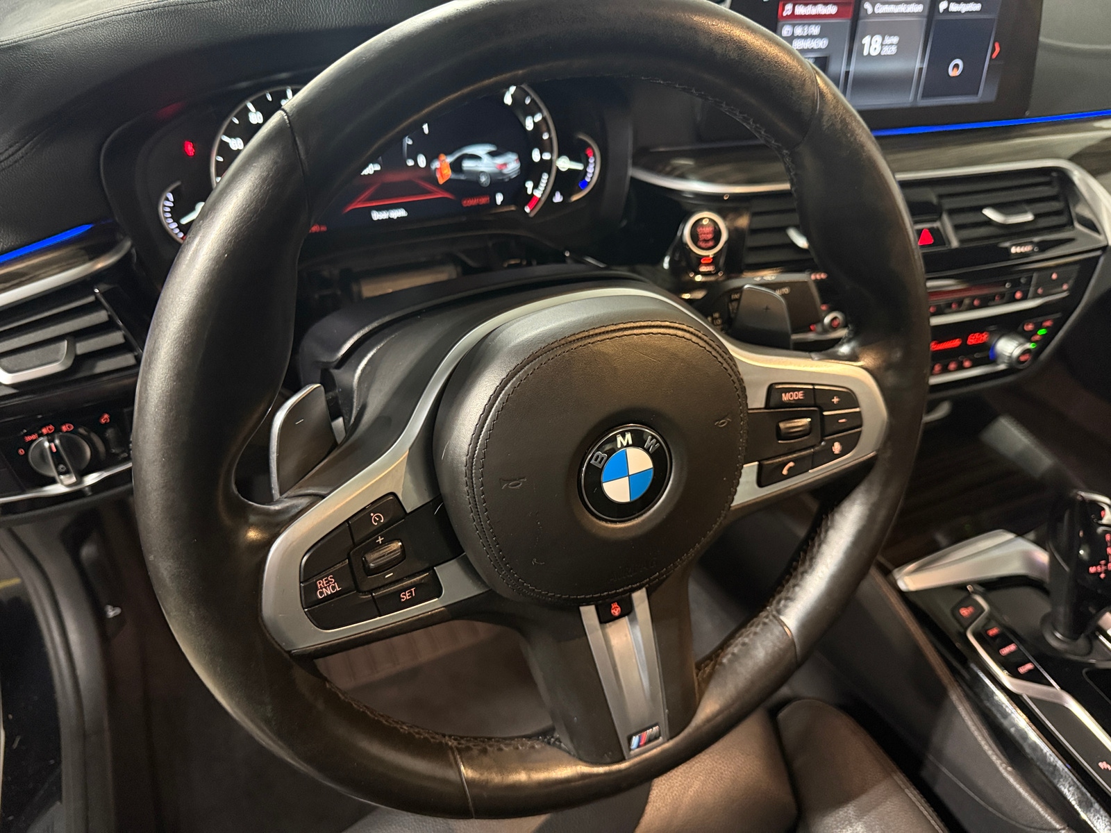 Thumbnail: 2017 BMW 5 Series - 4
