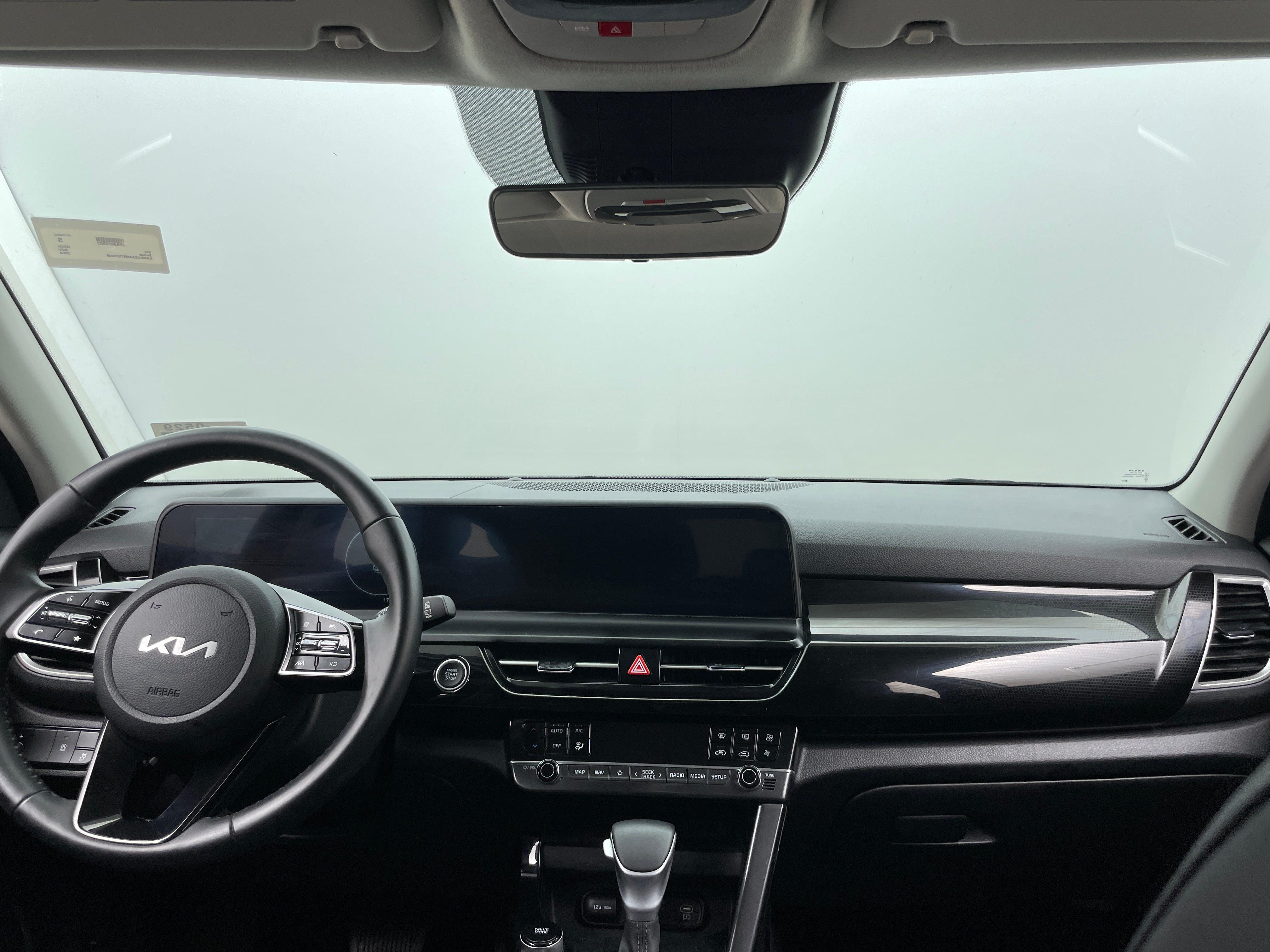 2024 Kia Seltos S 3