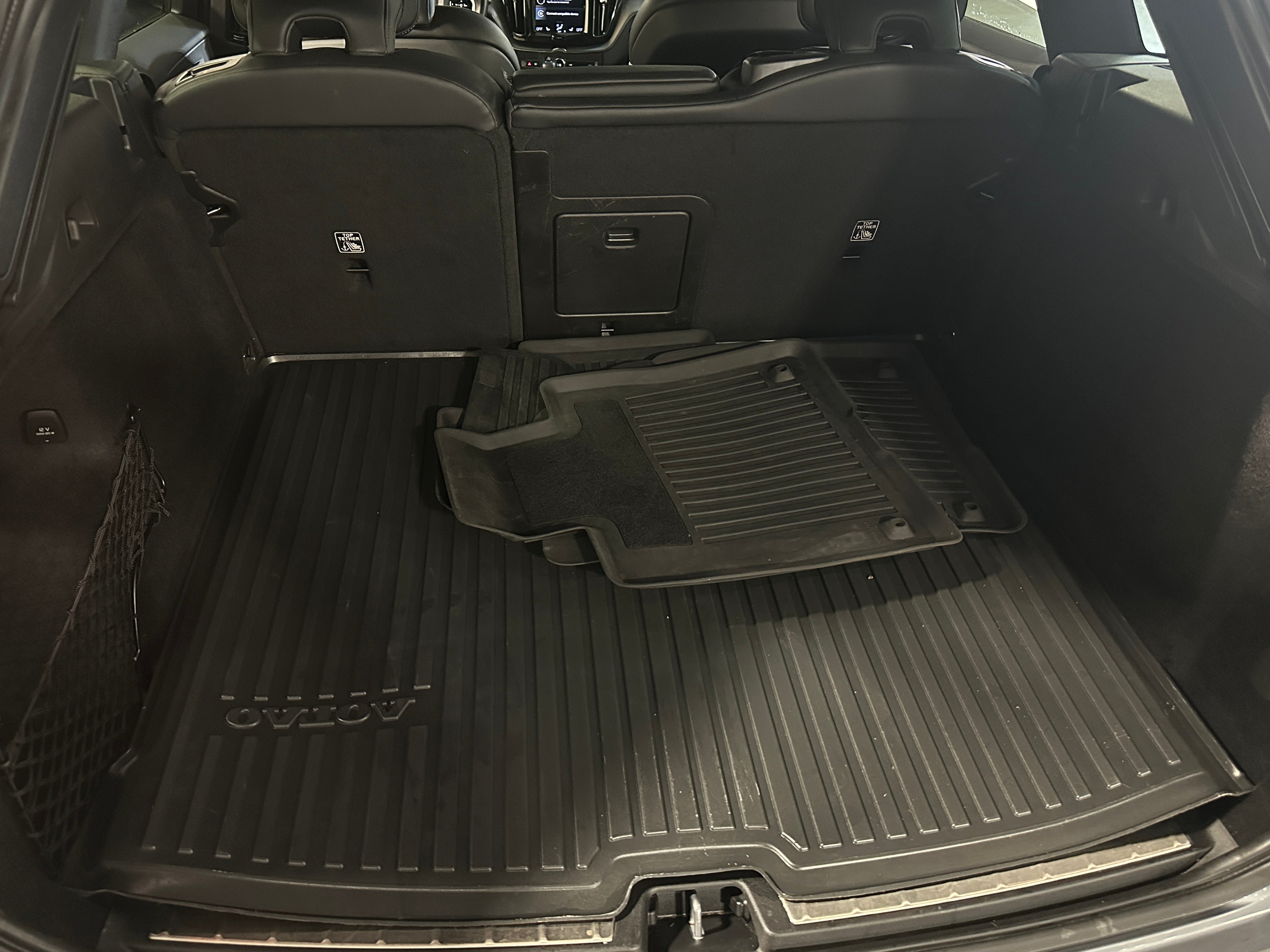 2021 Volvo XC60 T5 R-Design 6
